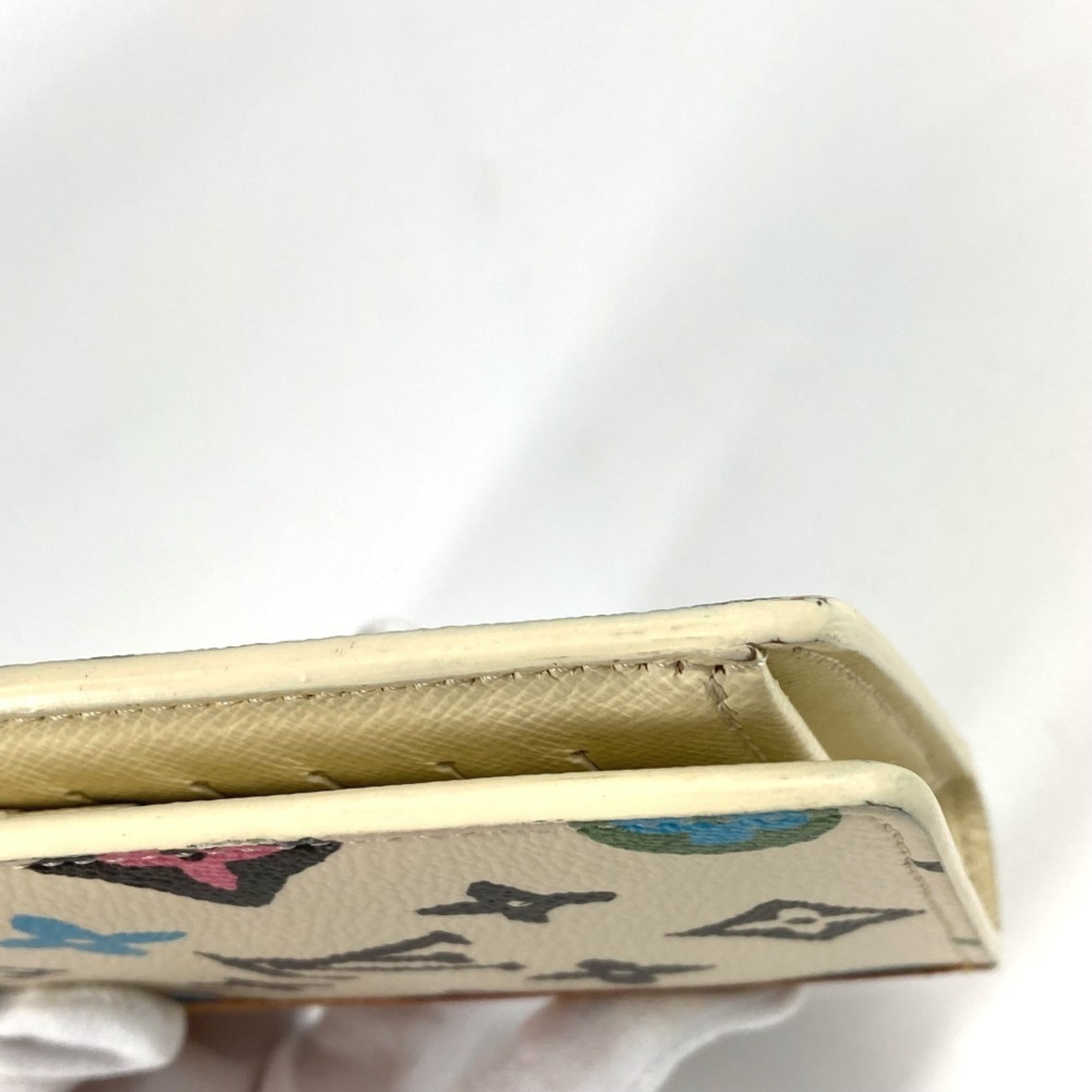 Louis Vuitton Monogram Multi-Color White Monogram Long Wallet (Bi-Fold) (Pre-Owned)