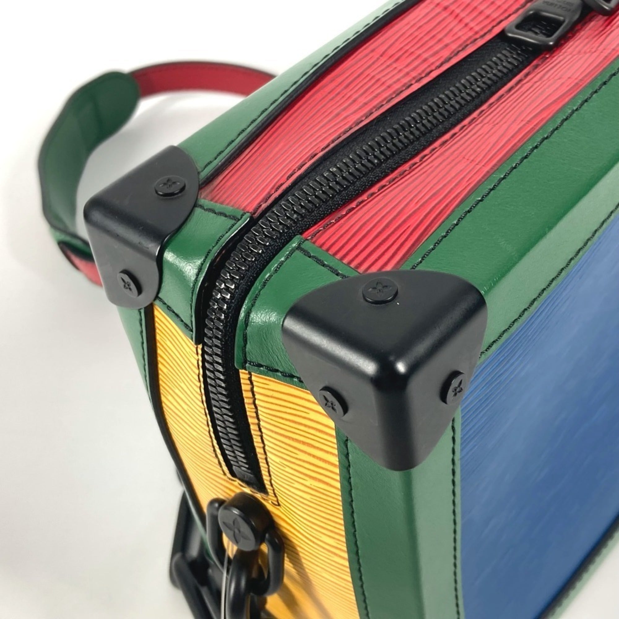 Louis Vuitton Black Blue Green Red Color Tricolor Yellow Epi Leather Pochette Shoulder Bag (Pre-Owned)