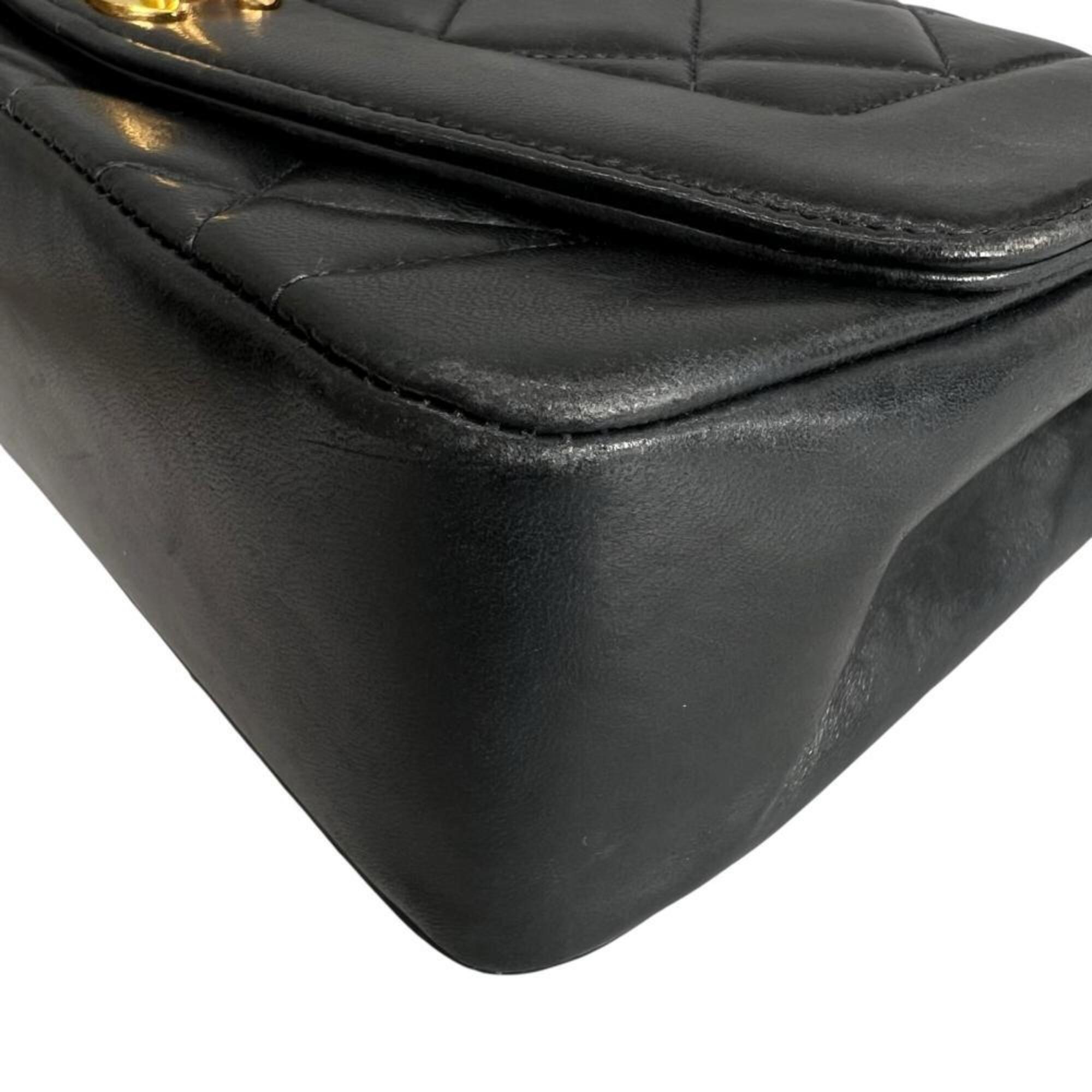 Chanel Black Grained Calfskin Shoulder Bag (Pre-Owned)