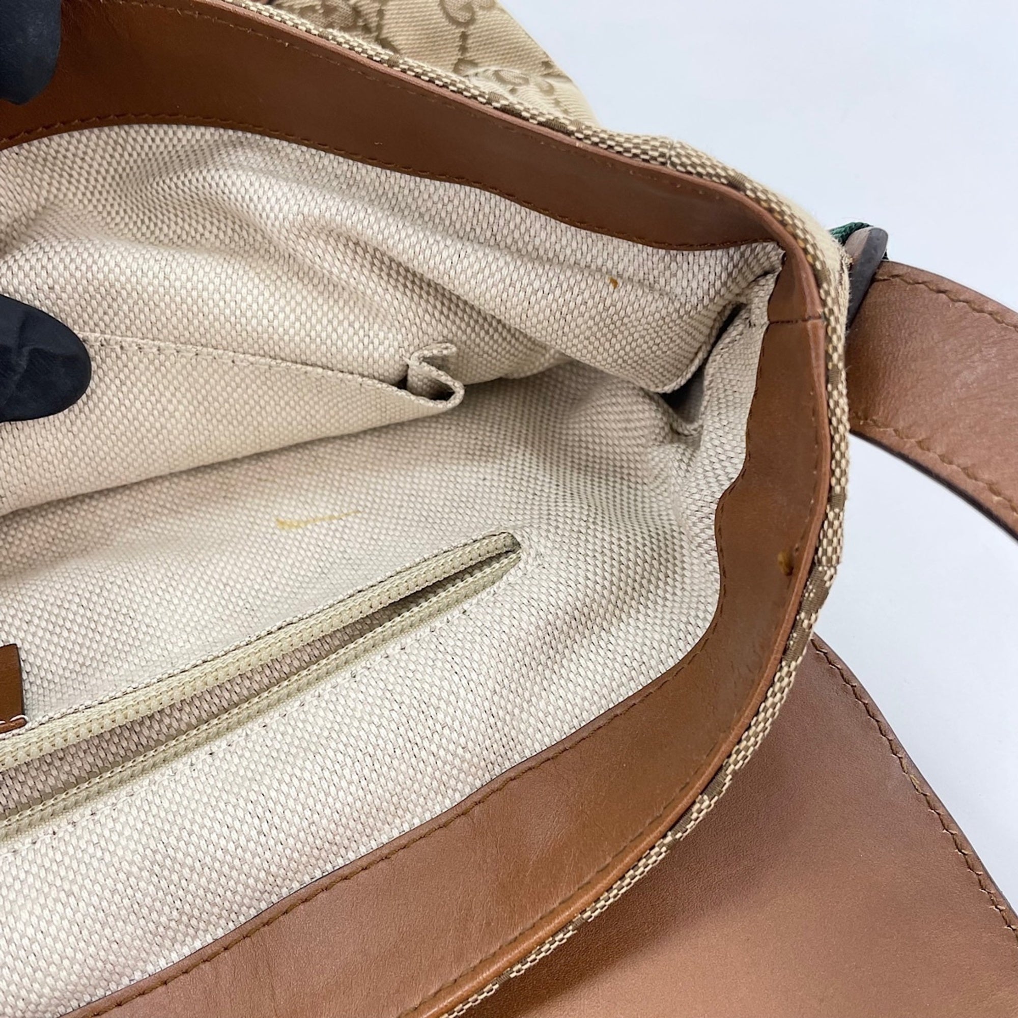 Gucci Brown Shoulder Bag (Pre-Owned)