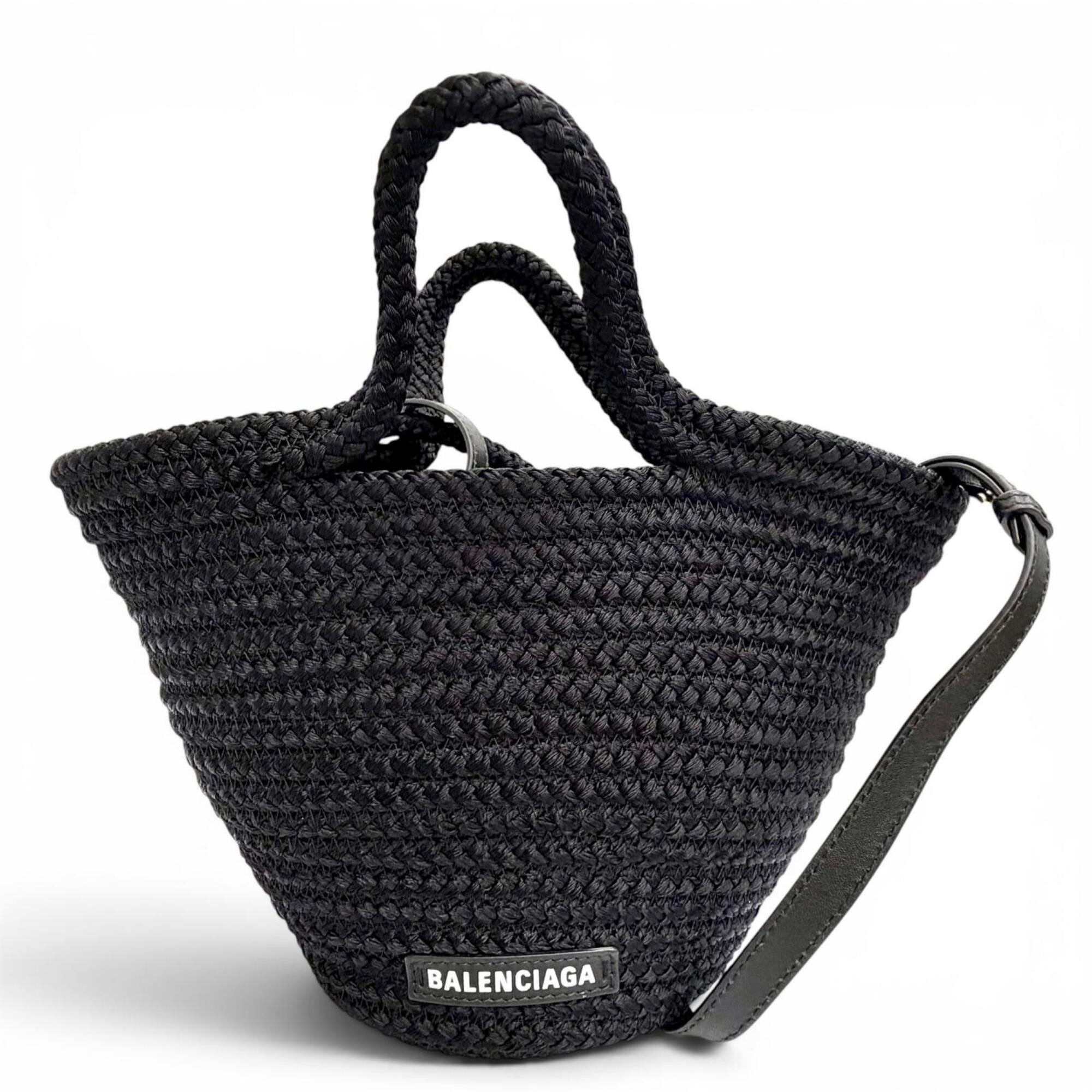 Balenciaga Black Leather Basket Handbag Shoulder Bag (Pre-Owned)