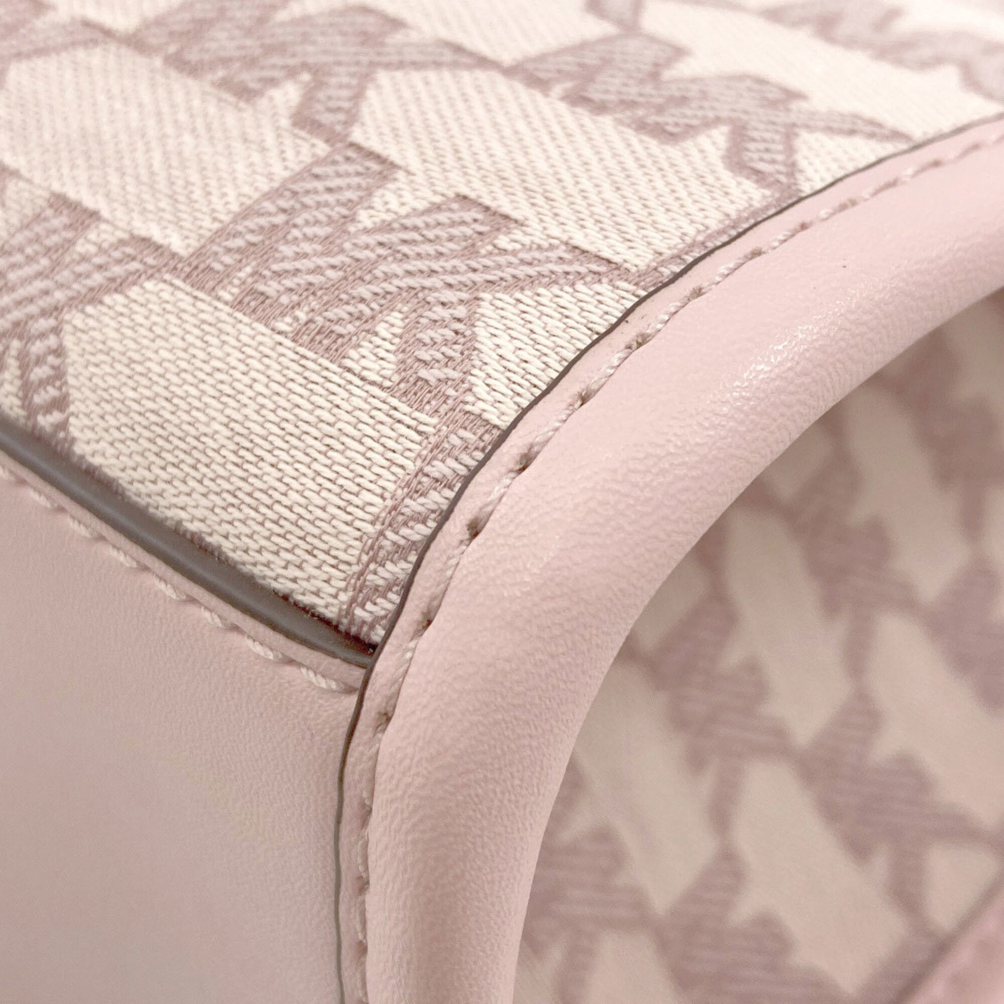 Michael Kors Pink Canvas Tote Bag (Pre-Owned)