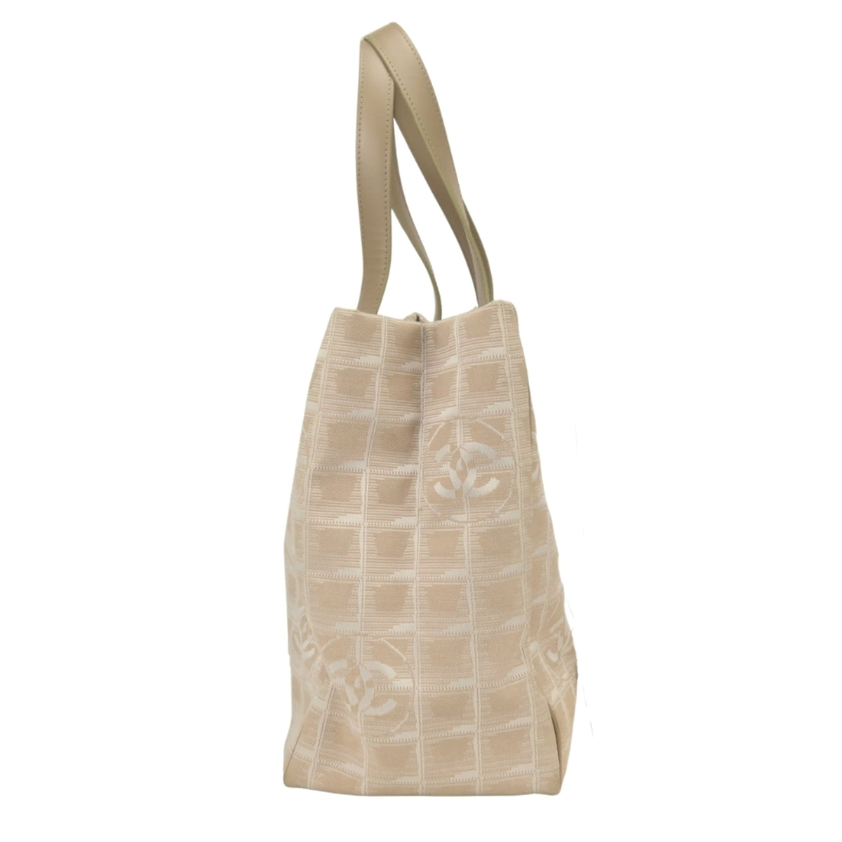 Chanel New Travel Line Beige New Travel Line Tote Bag (Pre-Owned)