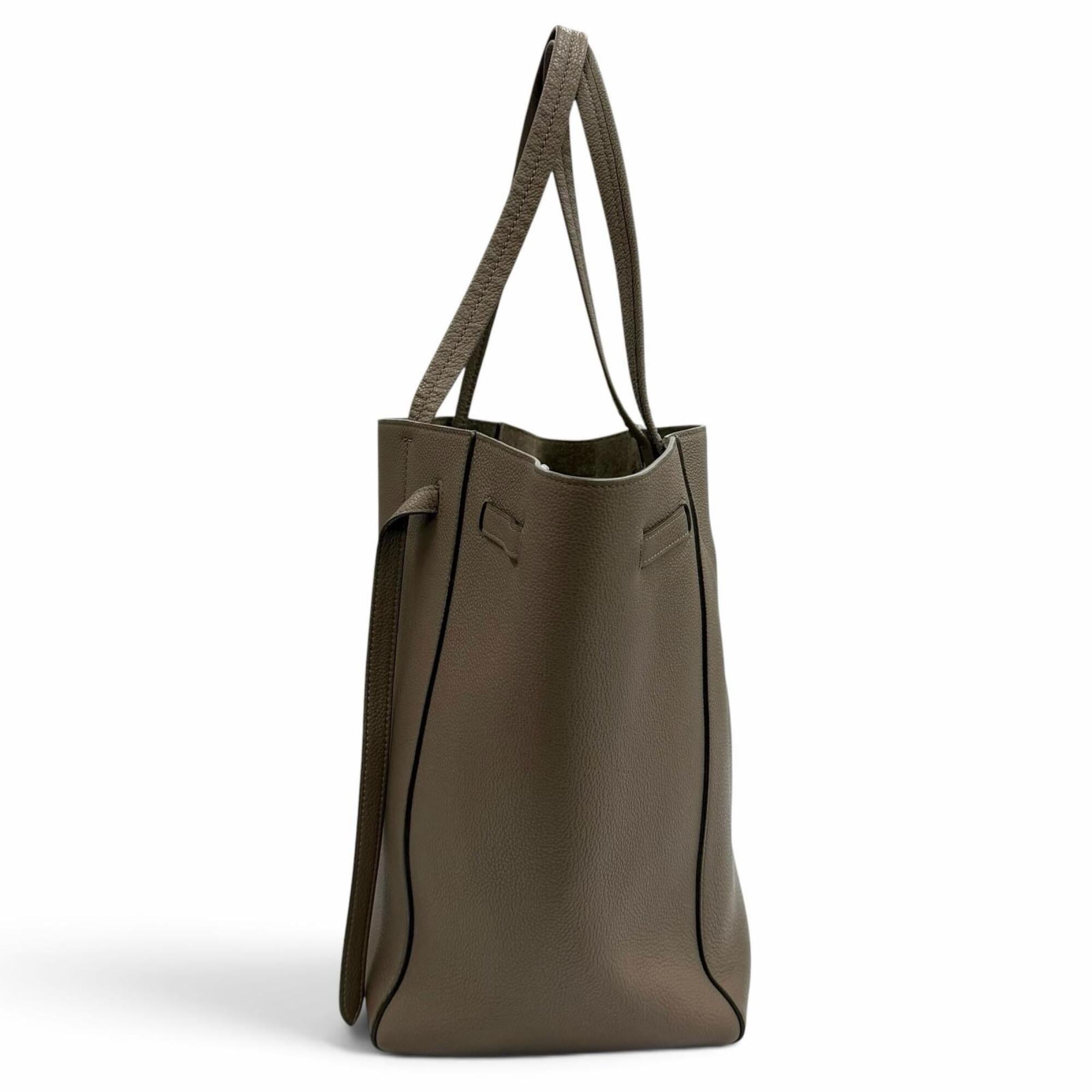 Celine Leather Tote Bag (Pre-Owned)