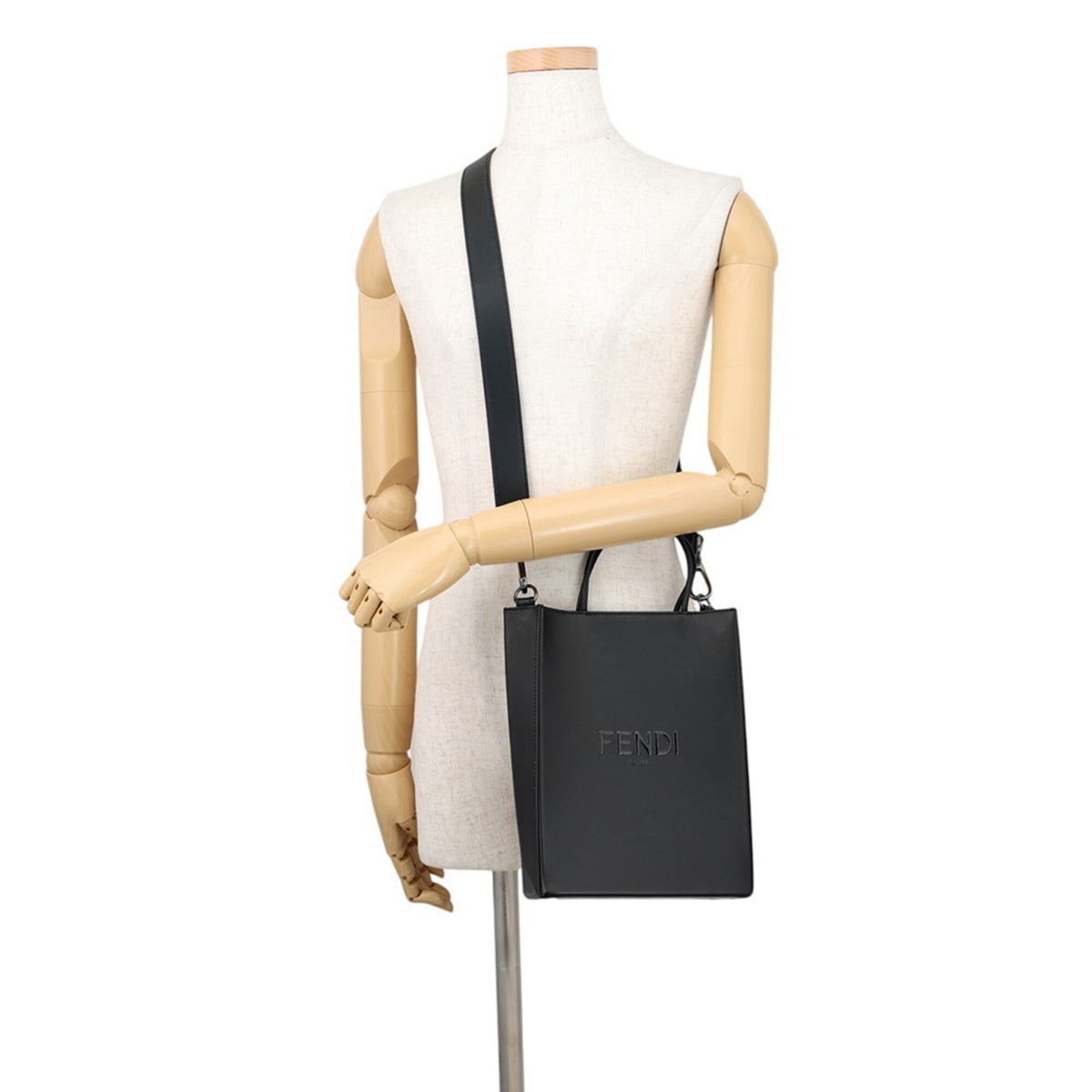 Fendi Black Leather Handbag Shopping Bag (Pre-Owned)