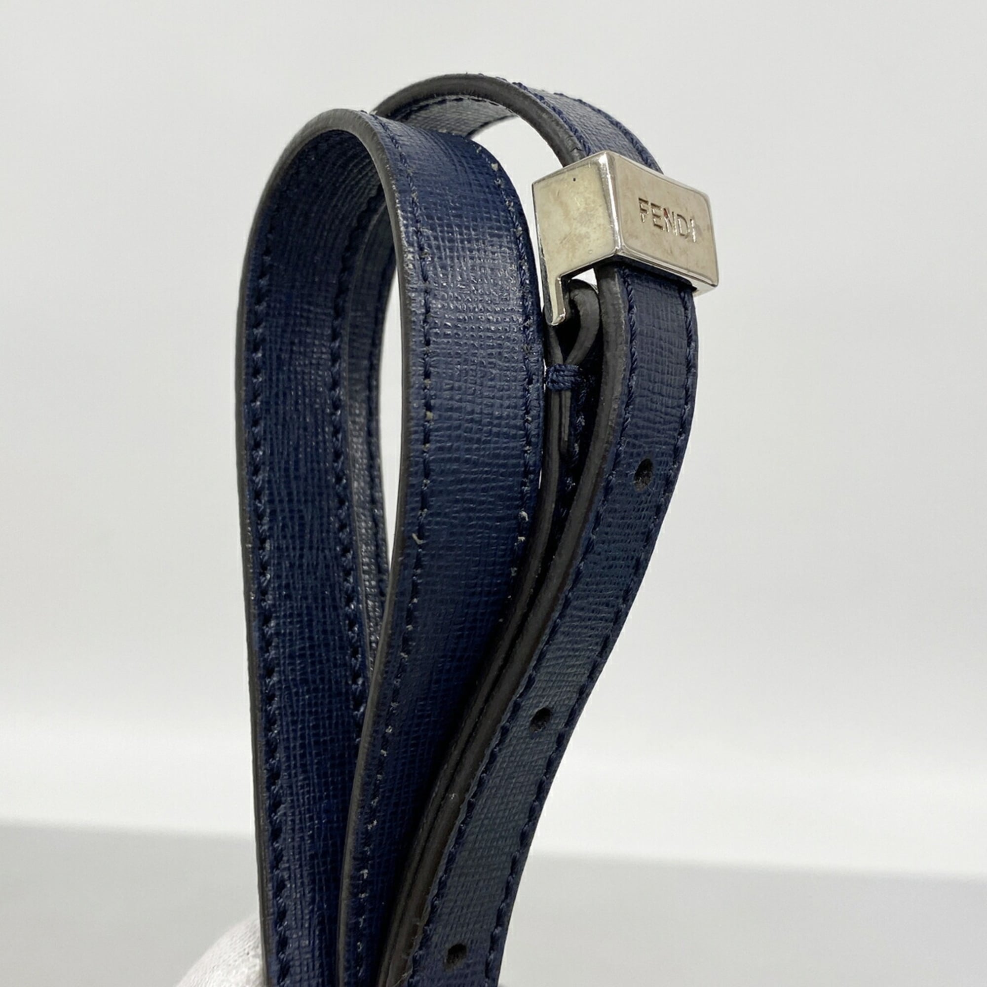 Fendi Navy Leather Handbag (Pre-Owned)