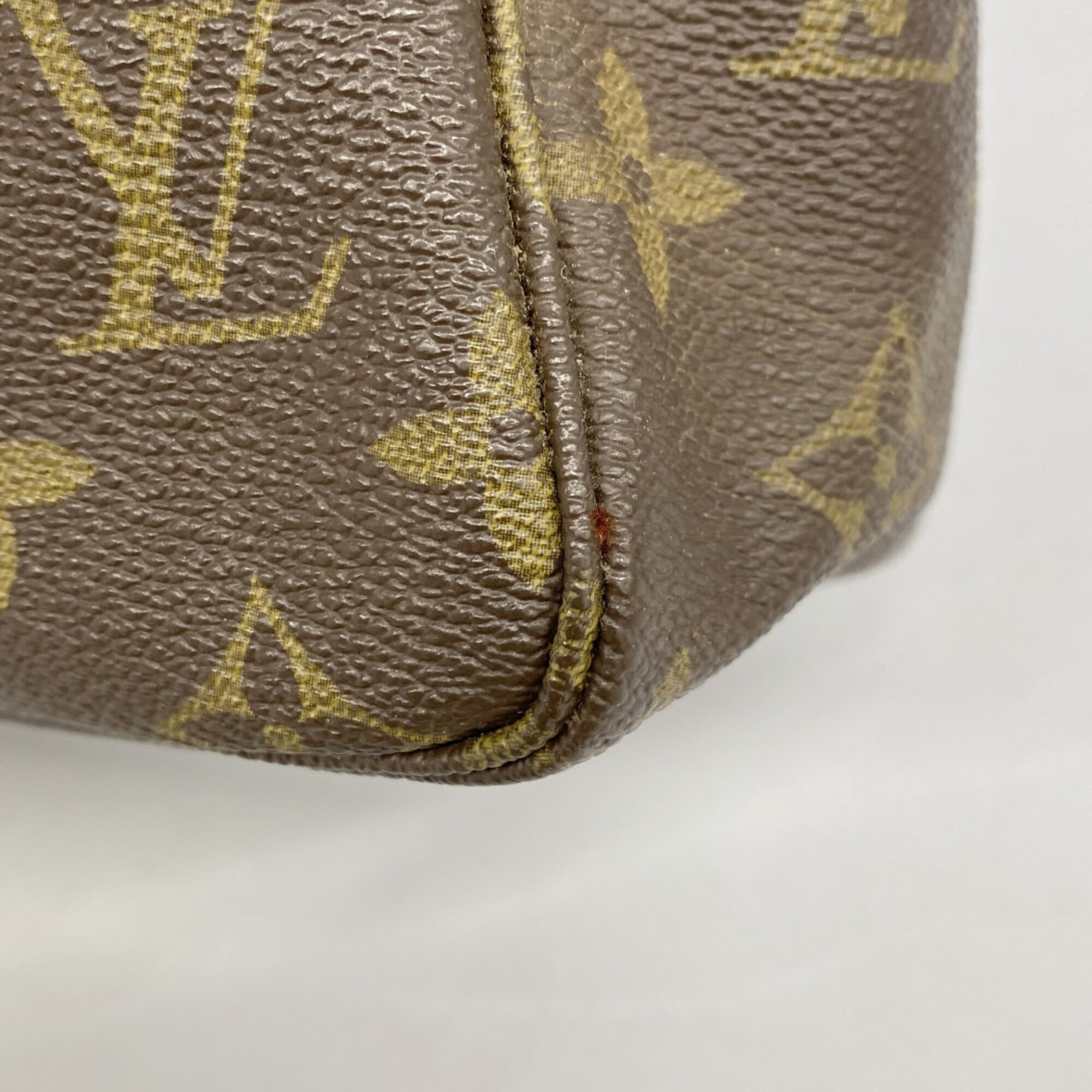 Louis Vuitton Brown Pouch (Pre-Owned)