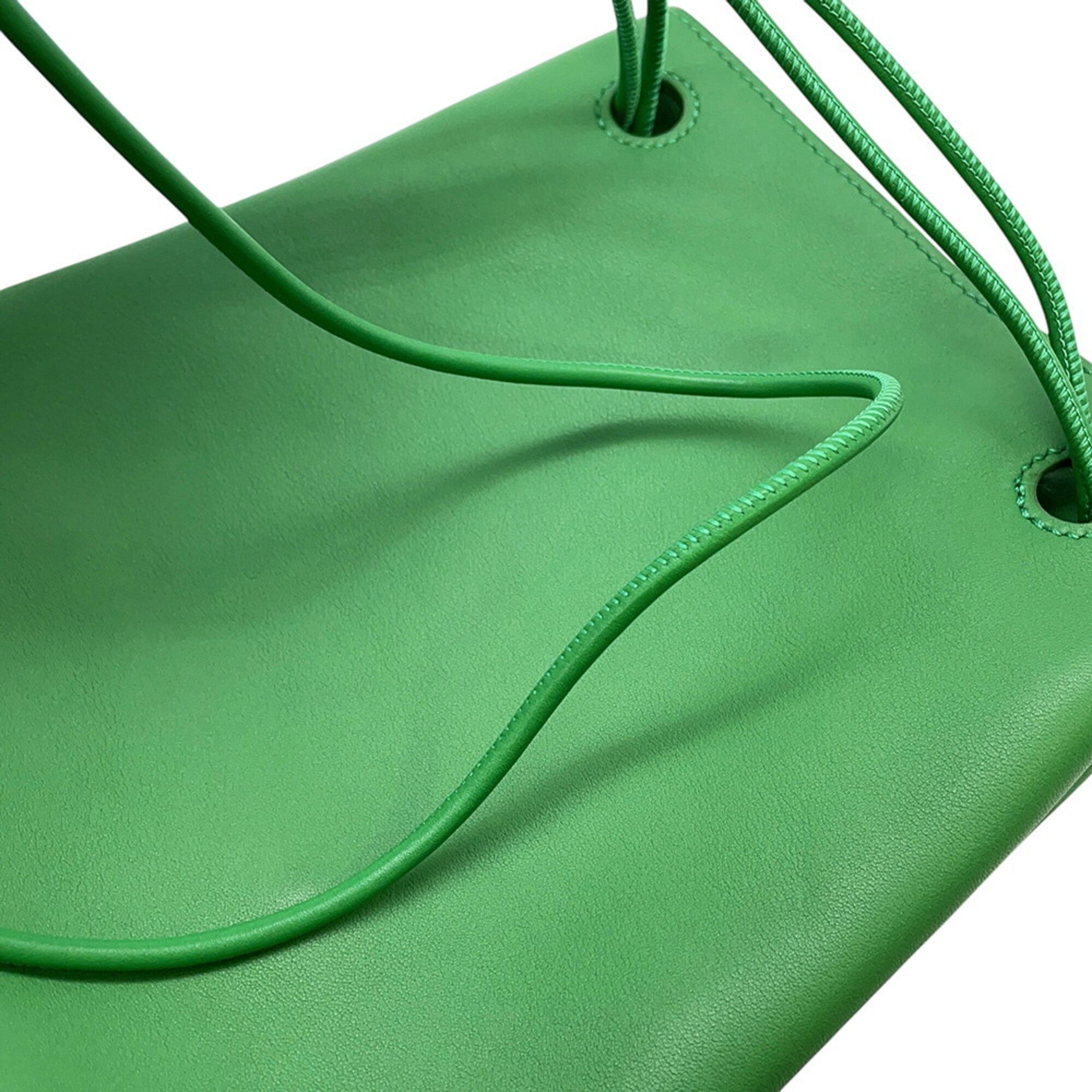 Loewe Green Leather Handbag Shoulder Bag (Pre-Owned)