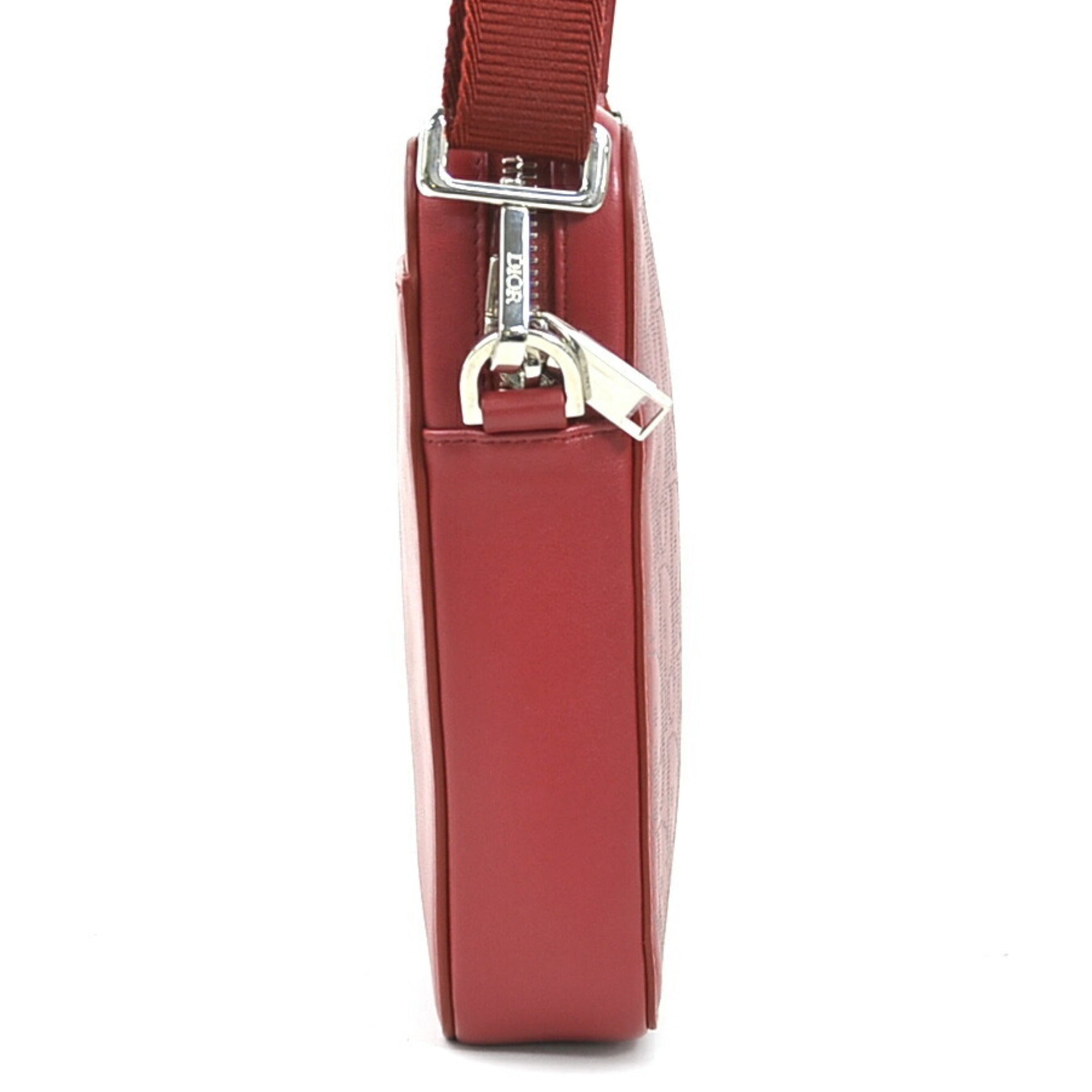 Christian Dior Red Color Leather Shoulder Bag (Pre-Owned)