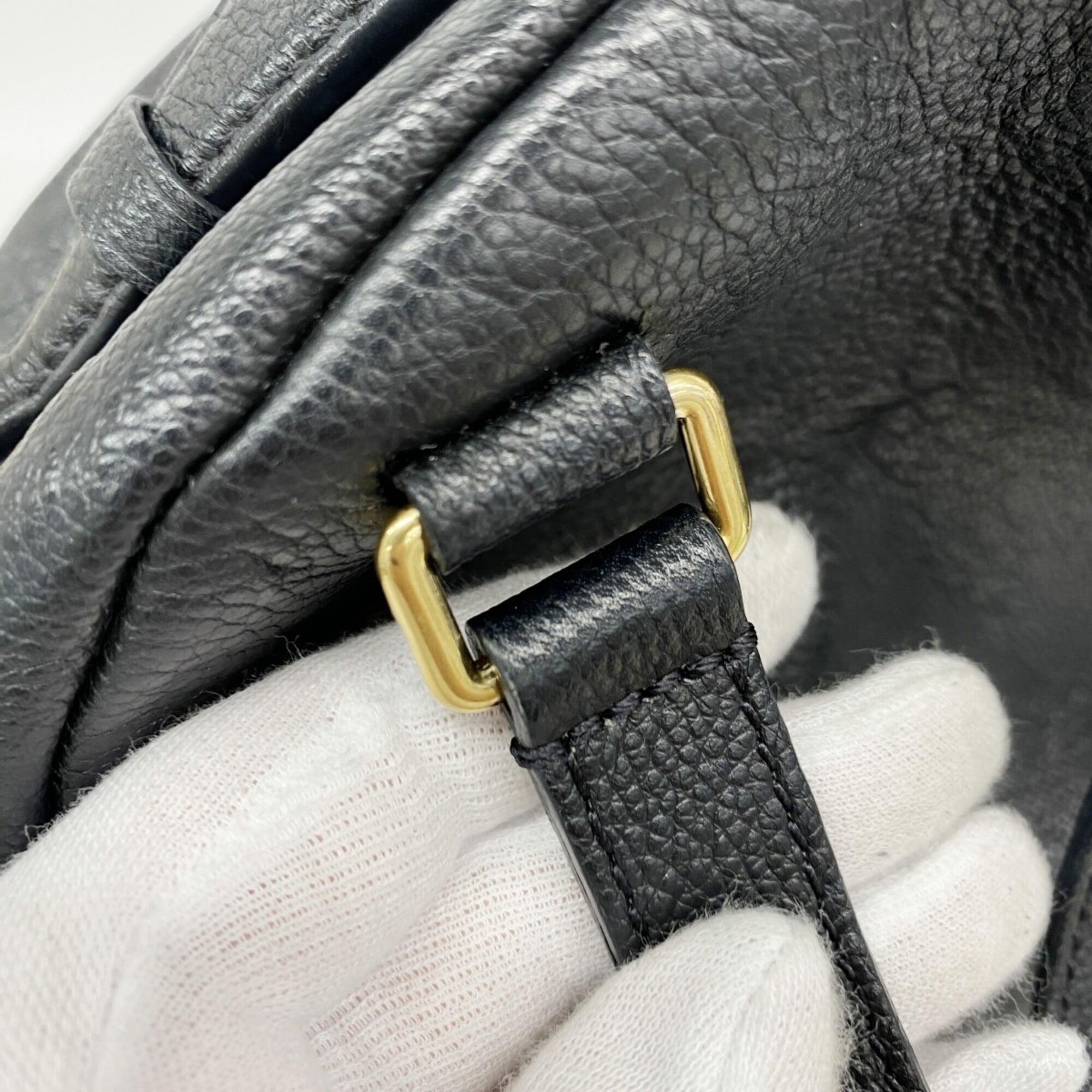 Louis Vuitton Noir Backpack (Pre-Owned)