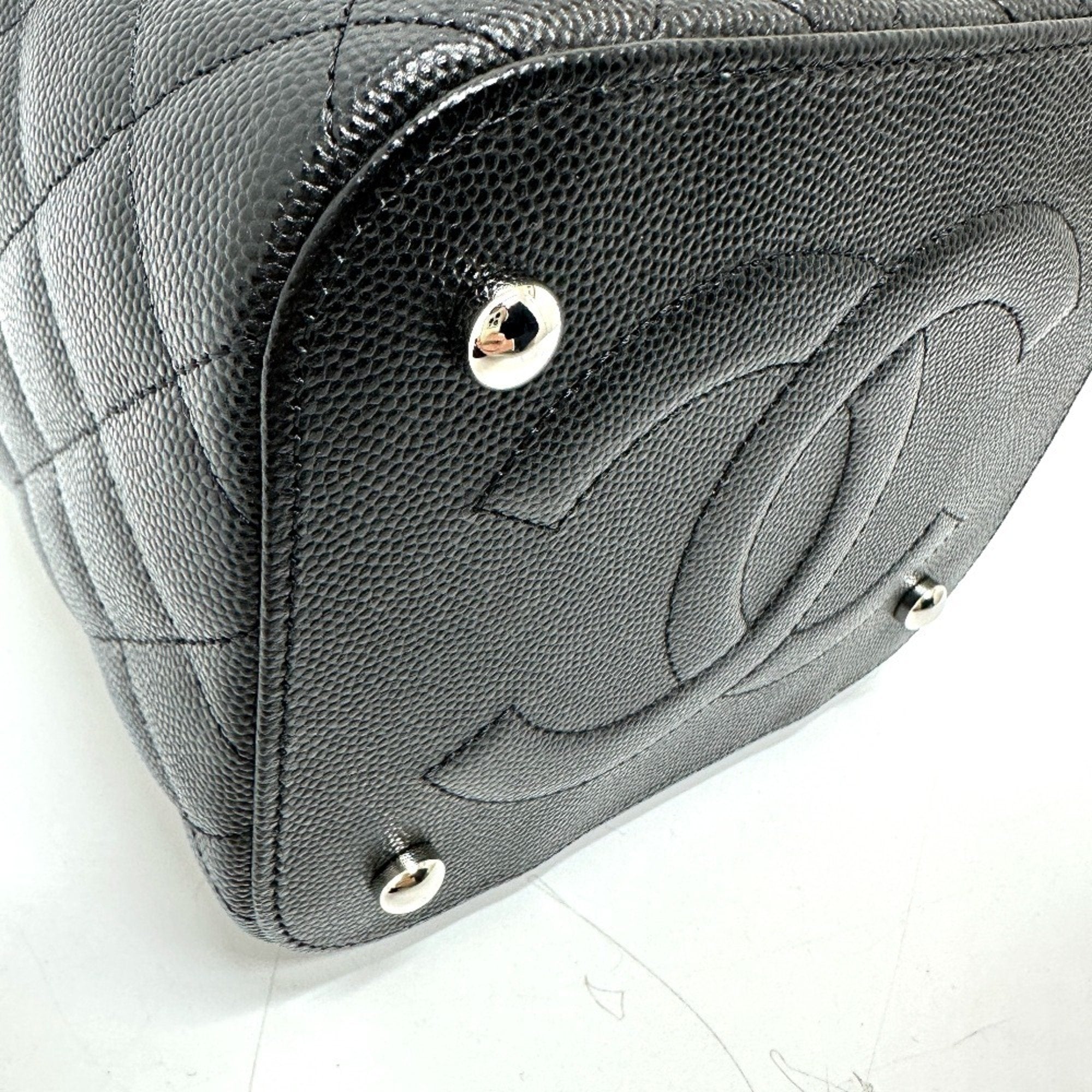 Chanel Black Caviar Leather Vanity Bag (Pre-Owned)