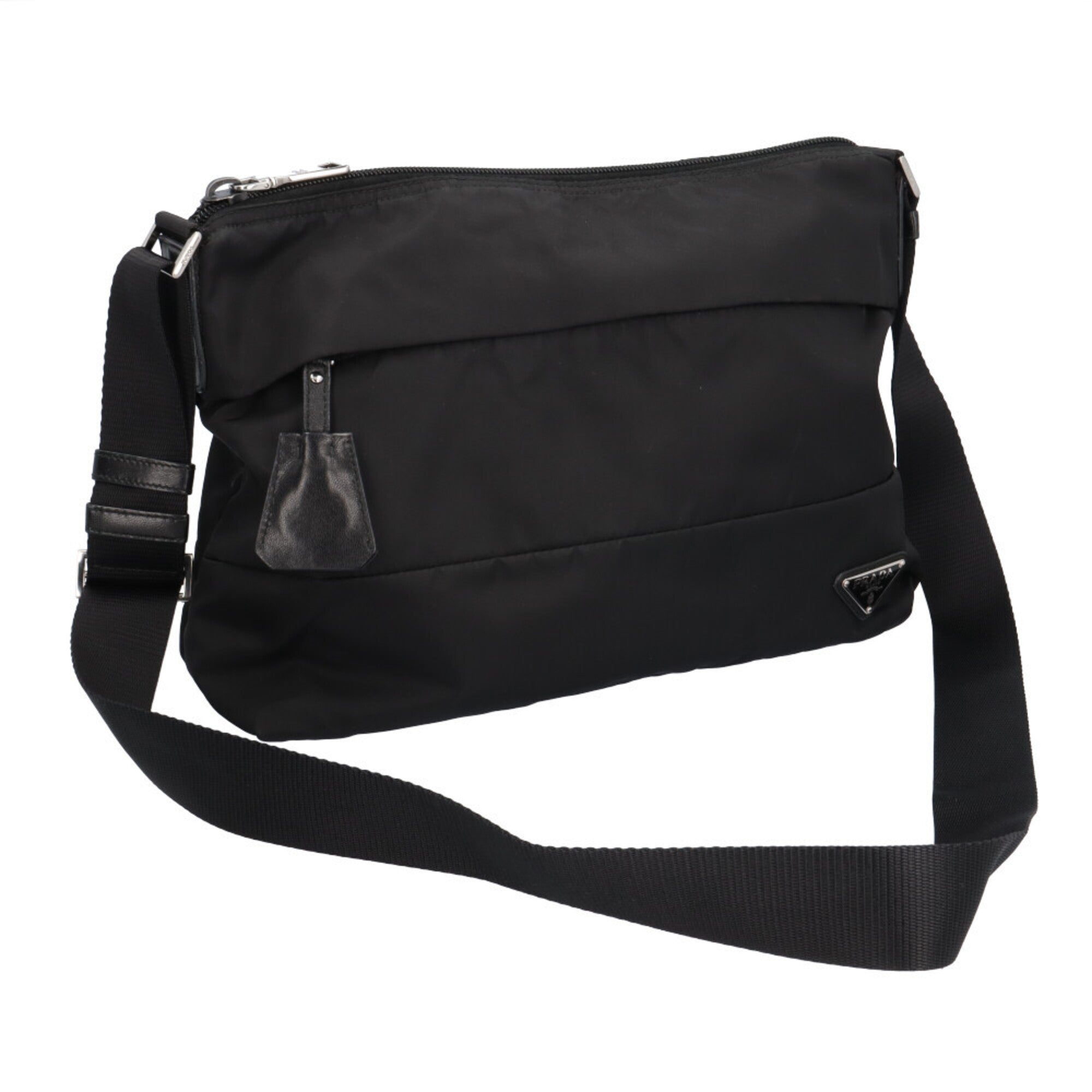 Prada Black Nylon Shoulder Bag (Pre-Owned)