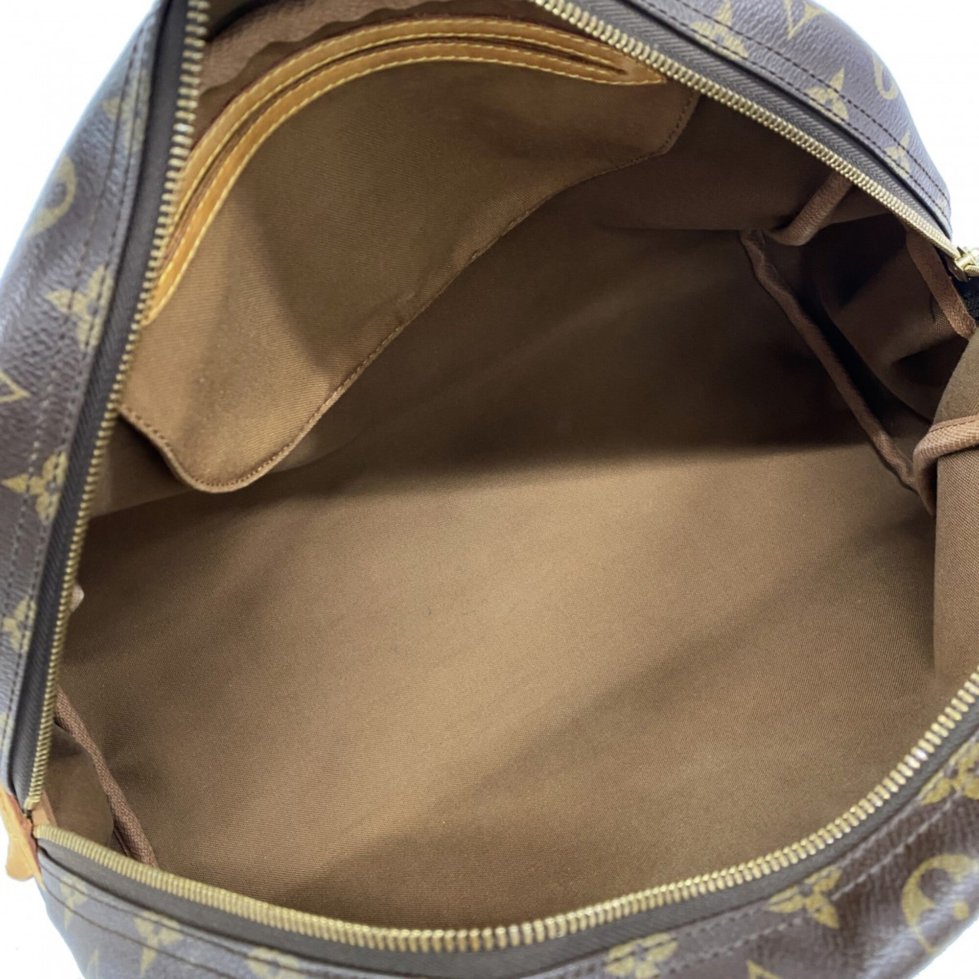 Louis Vuitton Brown Handbag (Pre-Owned)