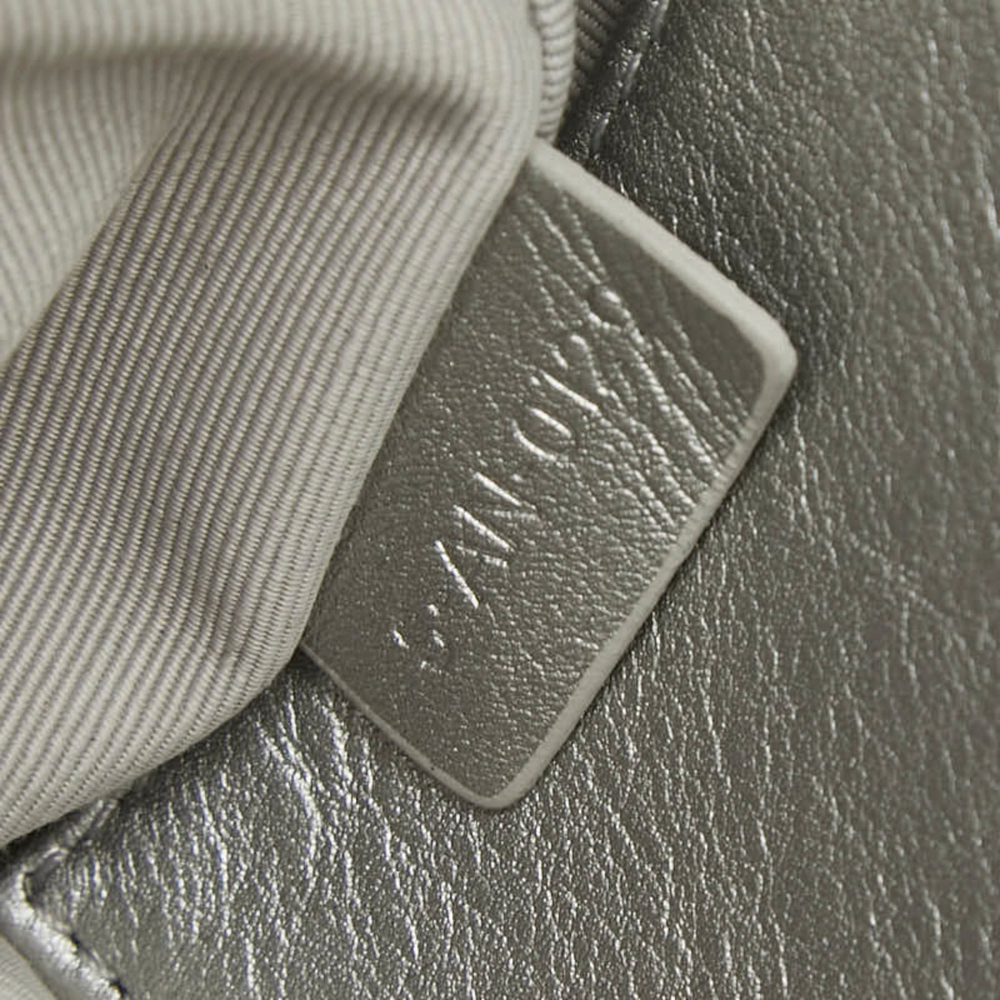 Celine Silver Leather Shoulder Bag (Pre-Owned)