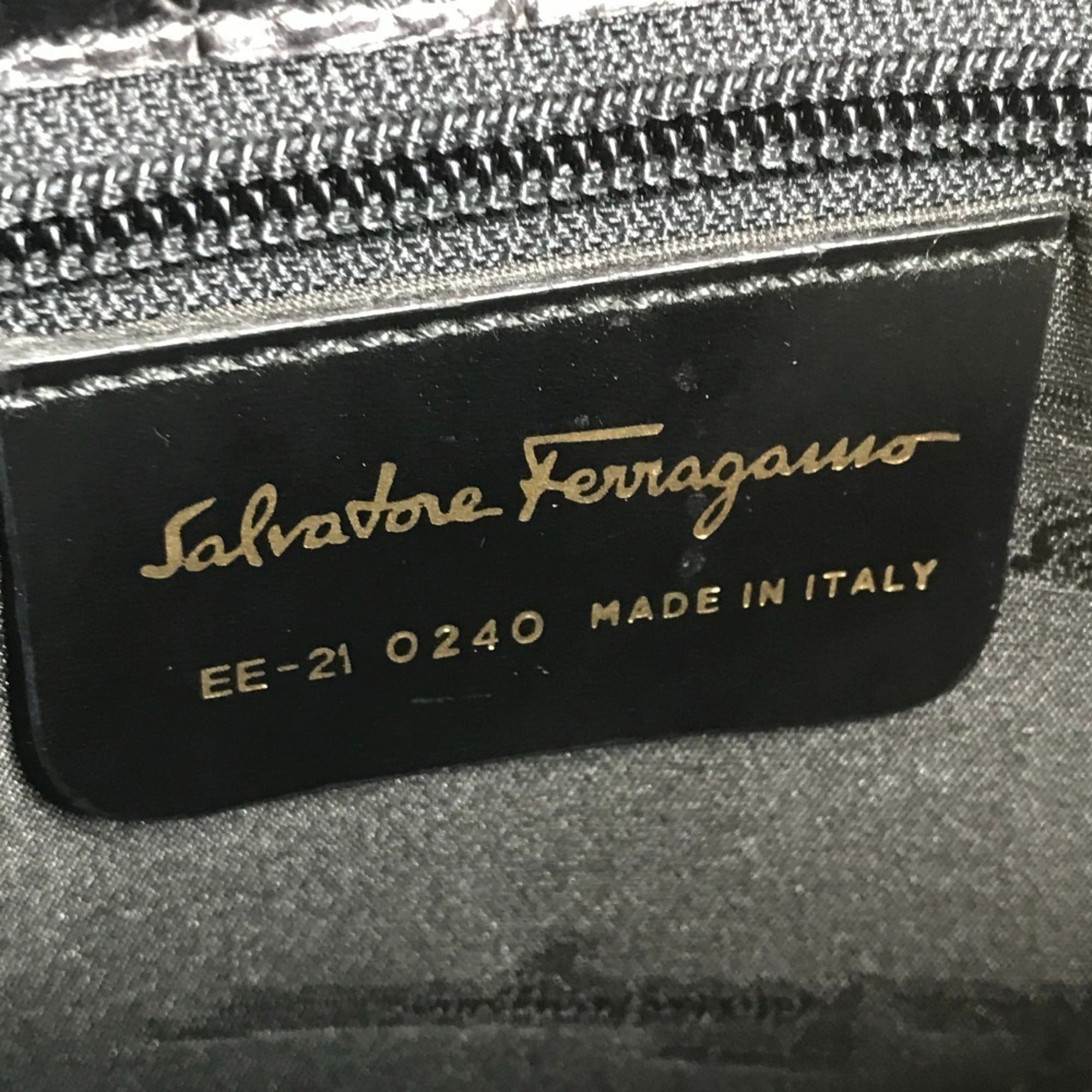 Salvatore Ferragamo Black Gold Leather Shoulder Bag Tote Bag (Pre-Owned)