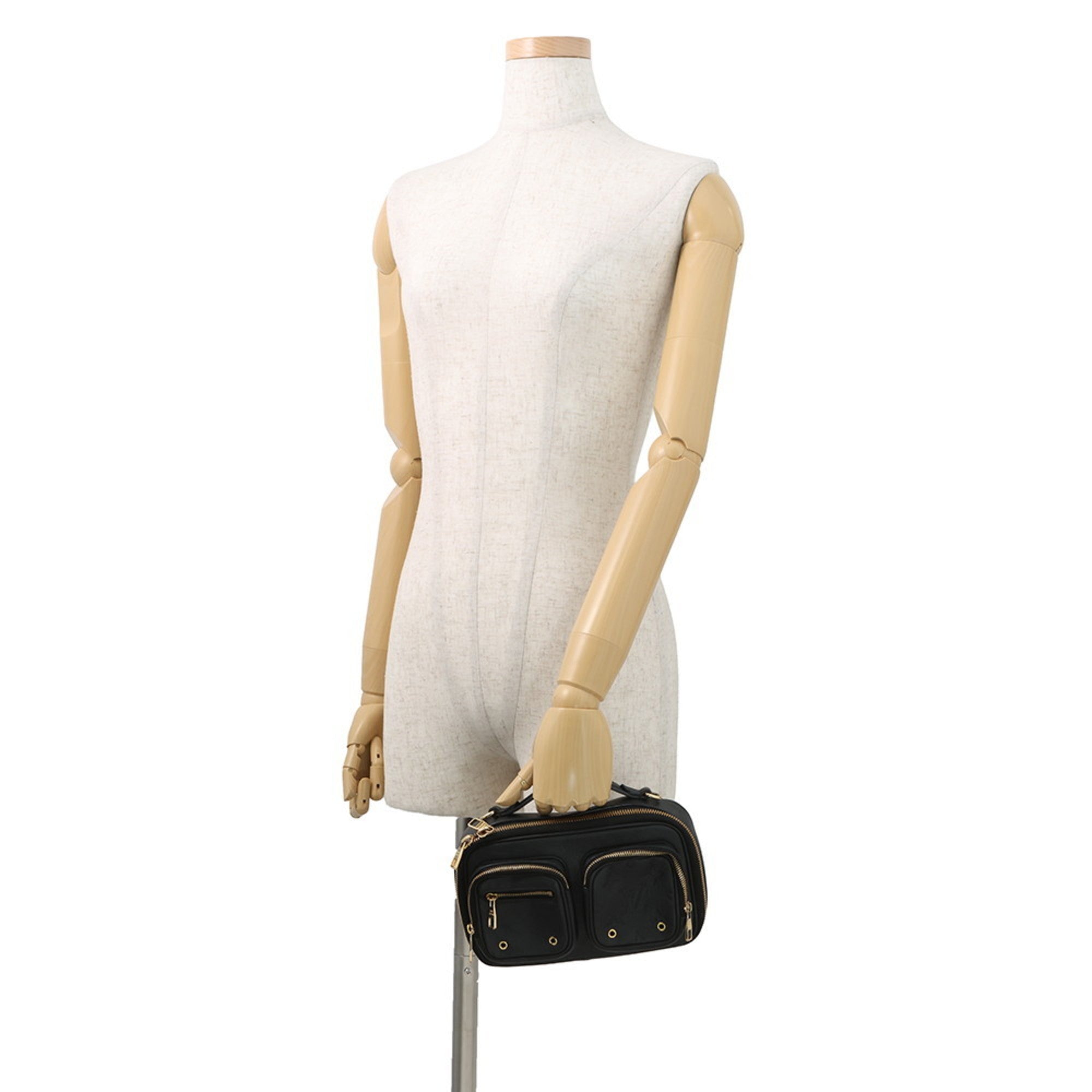 Louis Vuitton Black Monogram Noir Monogram Leather Handbag Shoulder Bag (Pre-Owned)