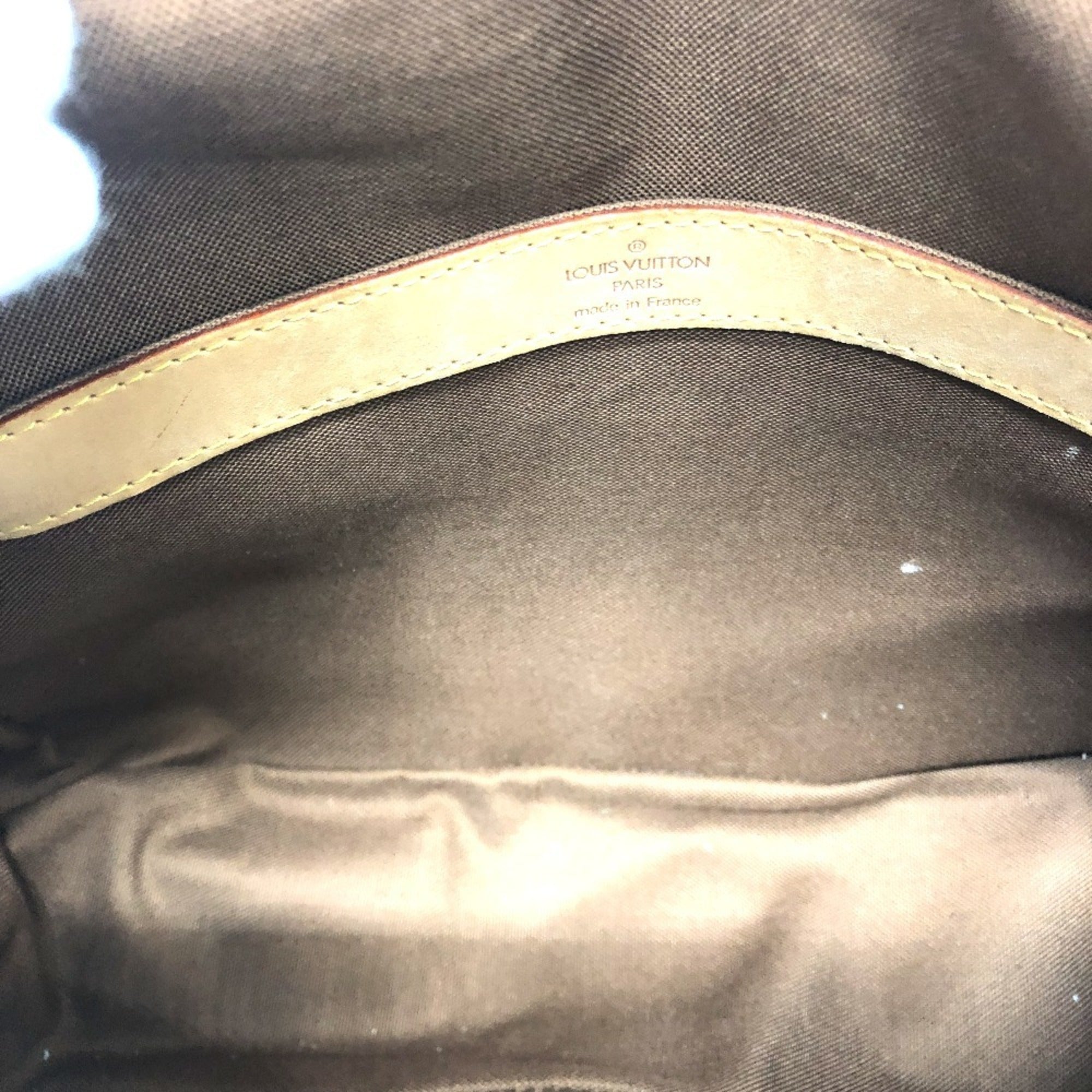Louis Vuitton Brown Monogram Canvas Messenger Bag Shoulder Bag (Pre-Owned)