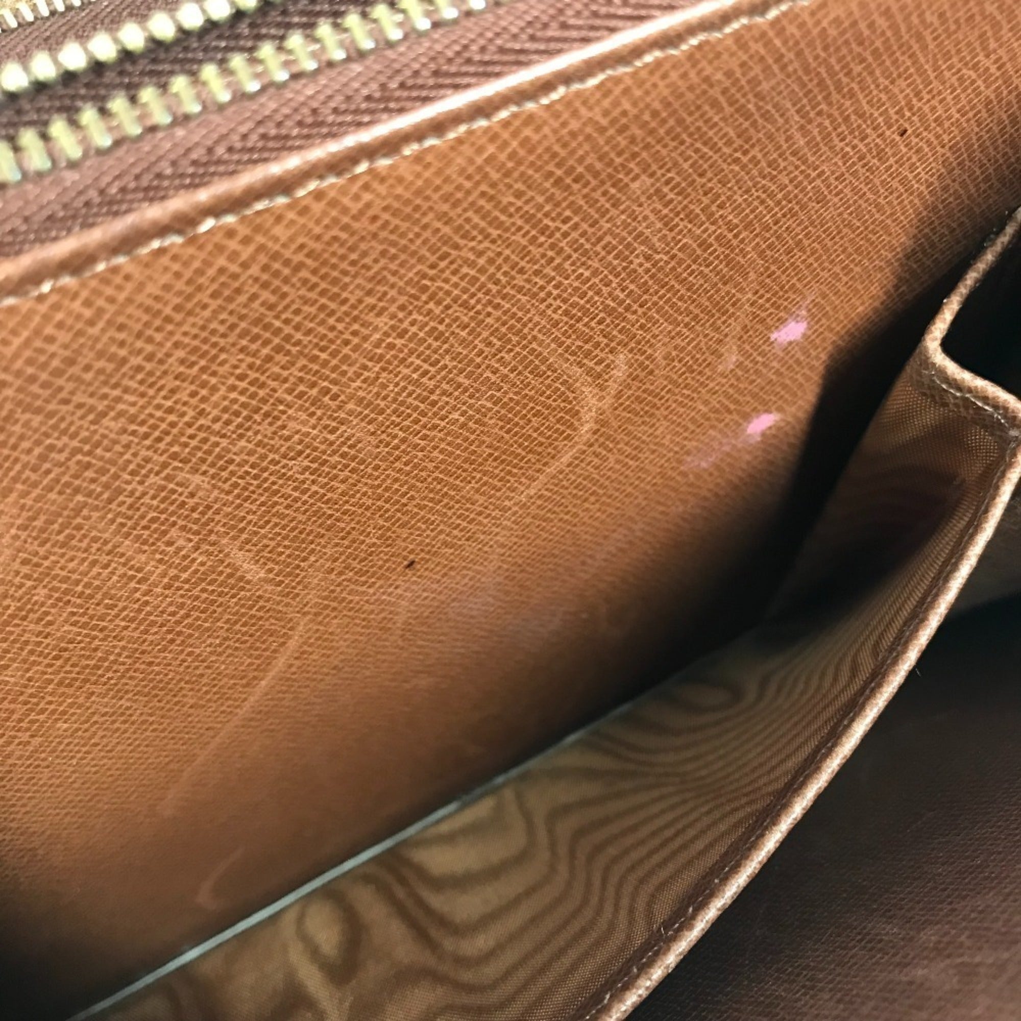 Louis Vuitton Brown Monogram Canvas Pochette Shoulder Bag (Pre-Owned)