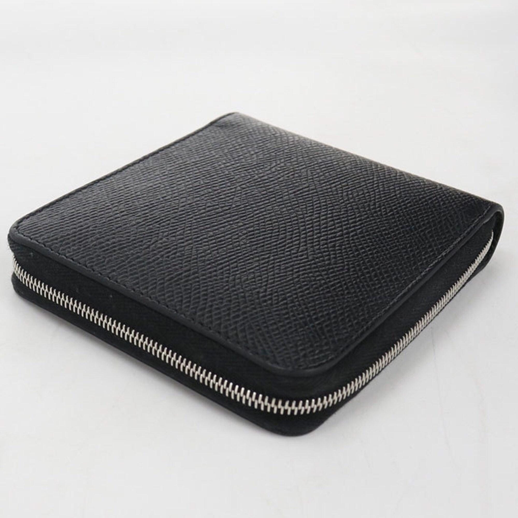 Celine Black Leather Wallet (Bi-Fold) (Pre-Owned)