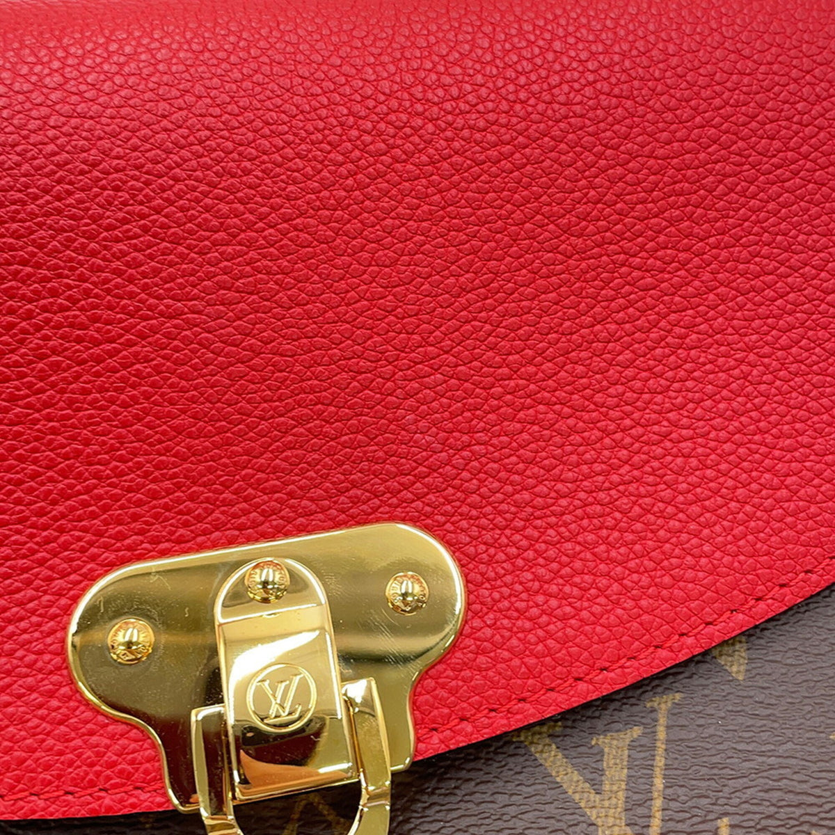 Louis Vuitton Monogram Red Color Monogram Handbag Shoulder Bag (Pre-Owned)