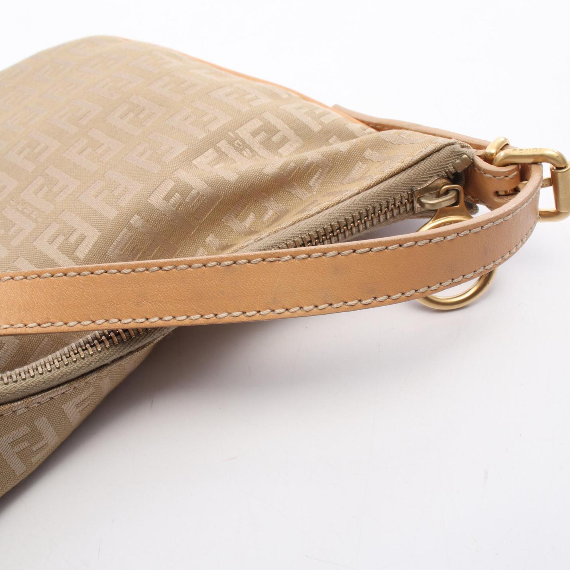 Fendi Beige Canvas Leather Handbag Shoulder Bag (Pre-Owned)