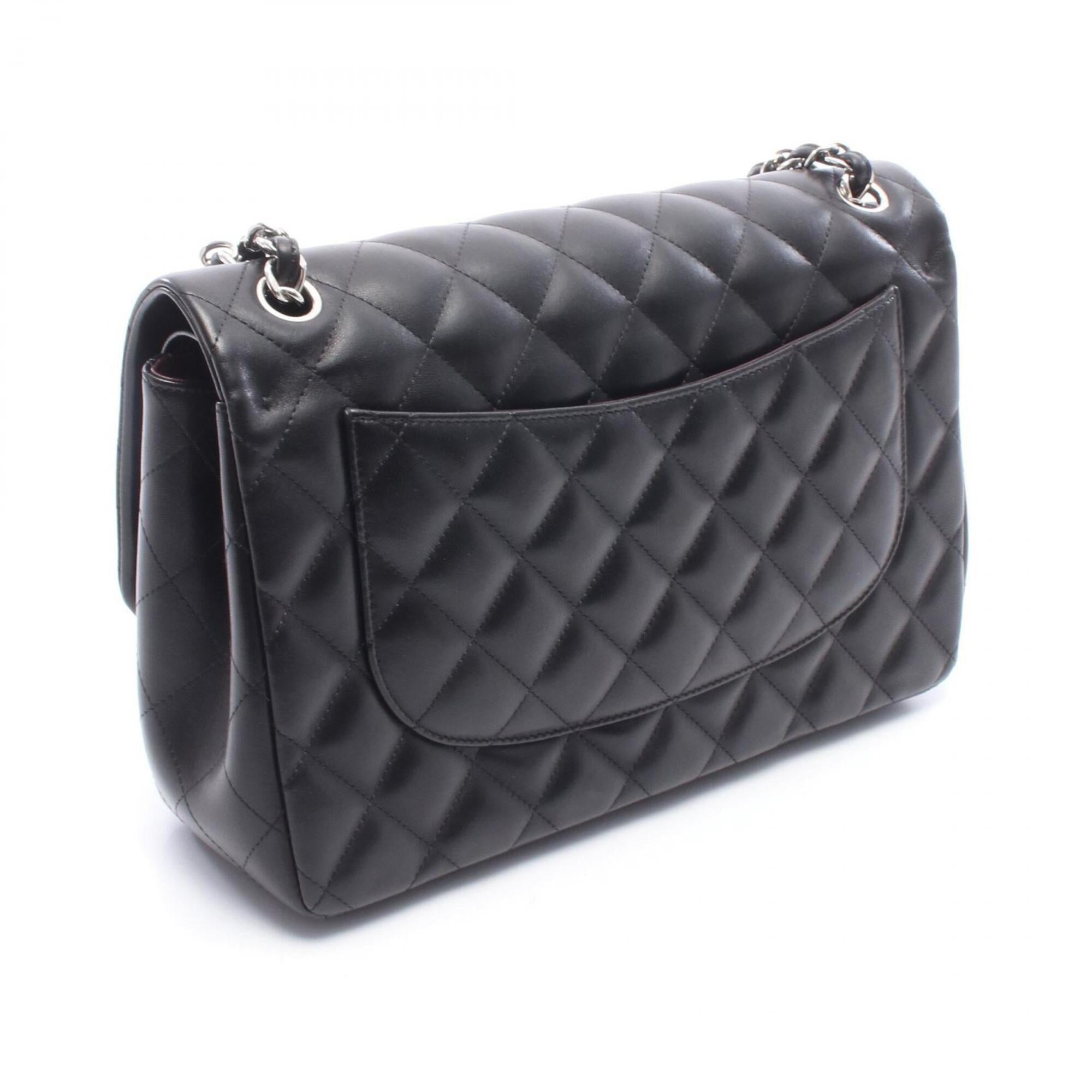 Chanel Black Leather Handbag Shoulder Bag (Pre-Owned)