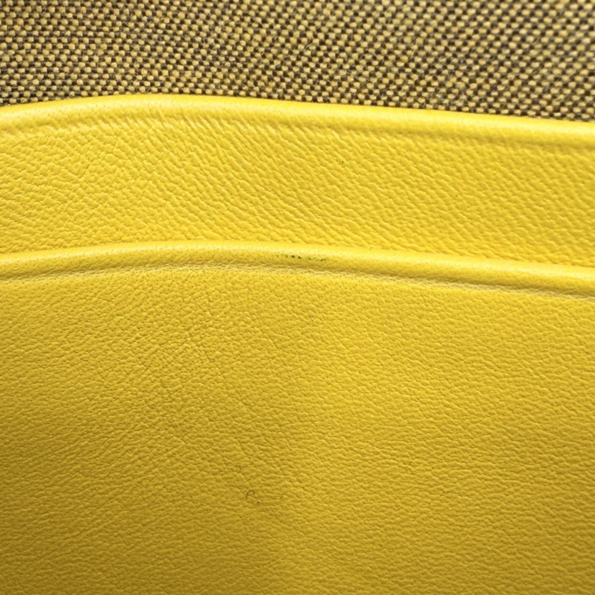 Fendi Yellow Leather Handbag Shoulder Bag (Pre-Owned)