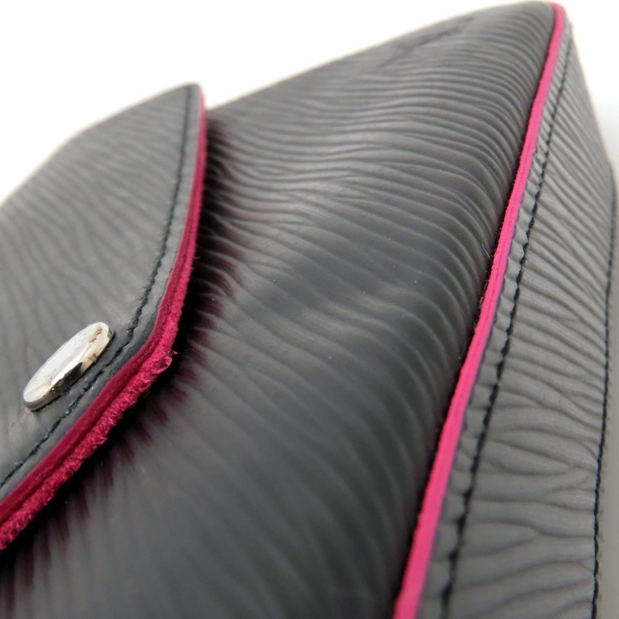 Louis Vuitton Hot Pink Noir Leather Pochette (Pre-Owned)