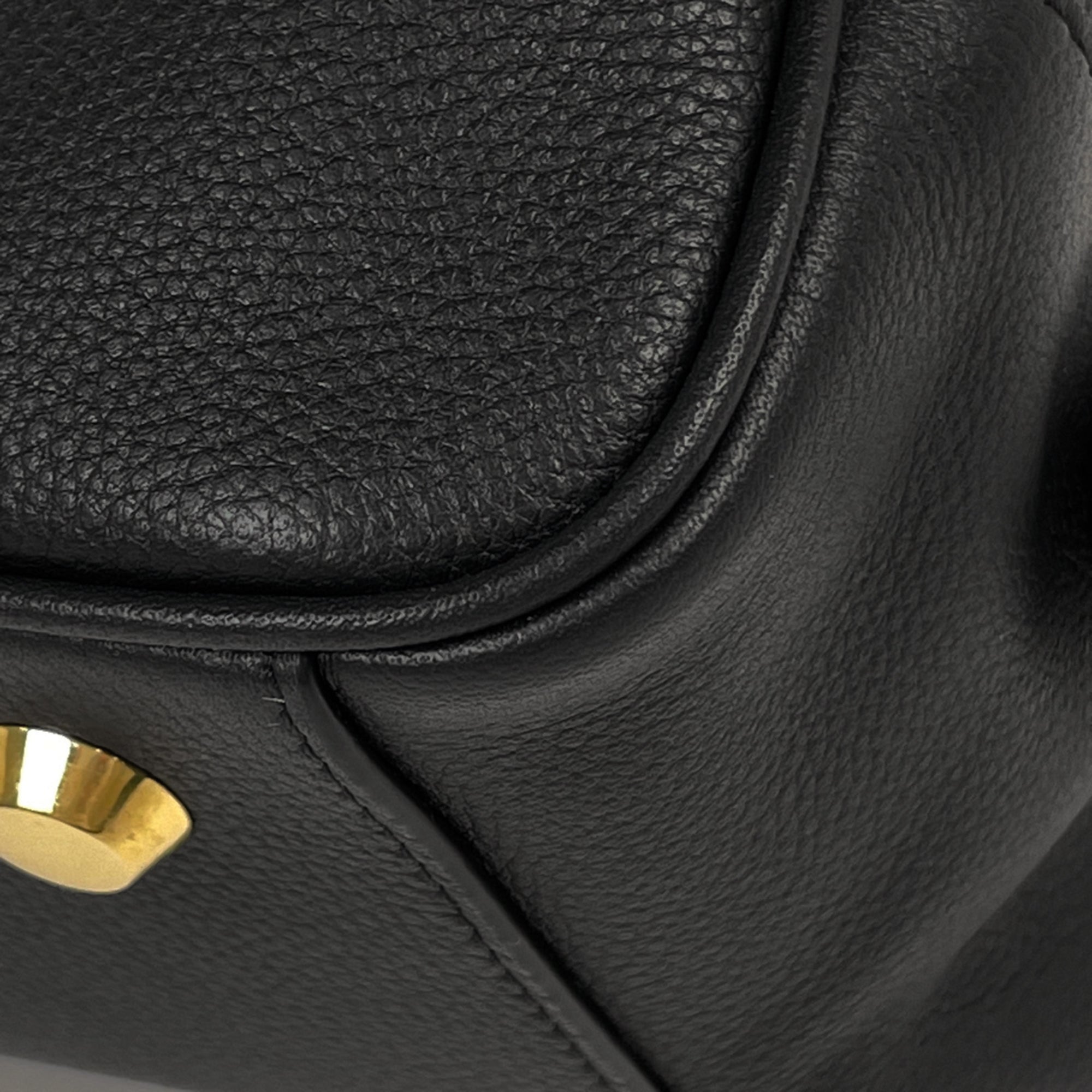 Balenciaga Black Leather Shoulder Bag (Pre-Owned)