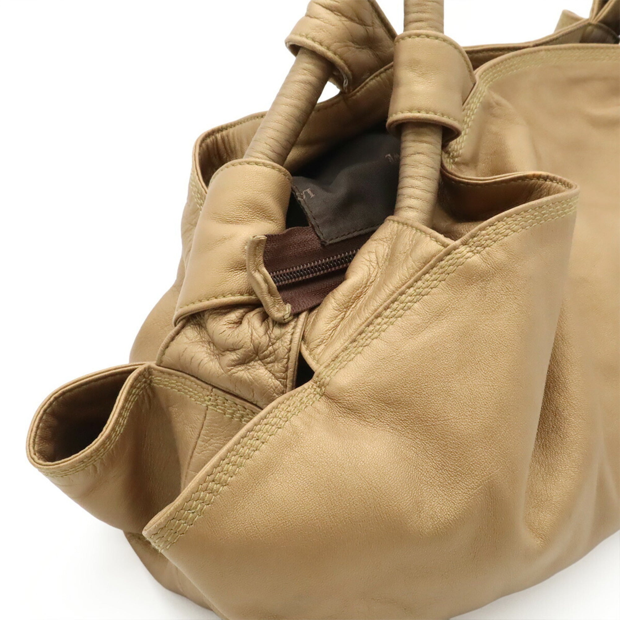 Loewe Champagne Gold Leather Handbag (Pre-Owned)