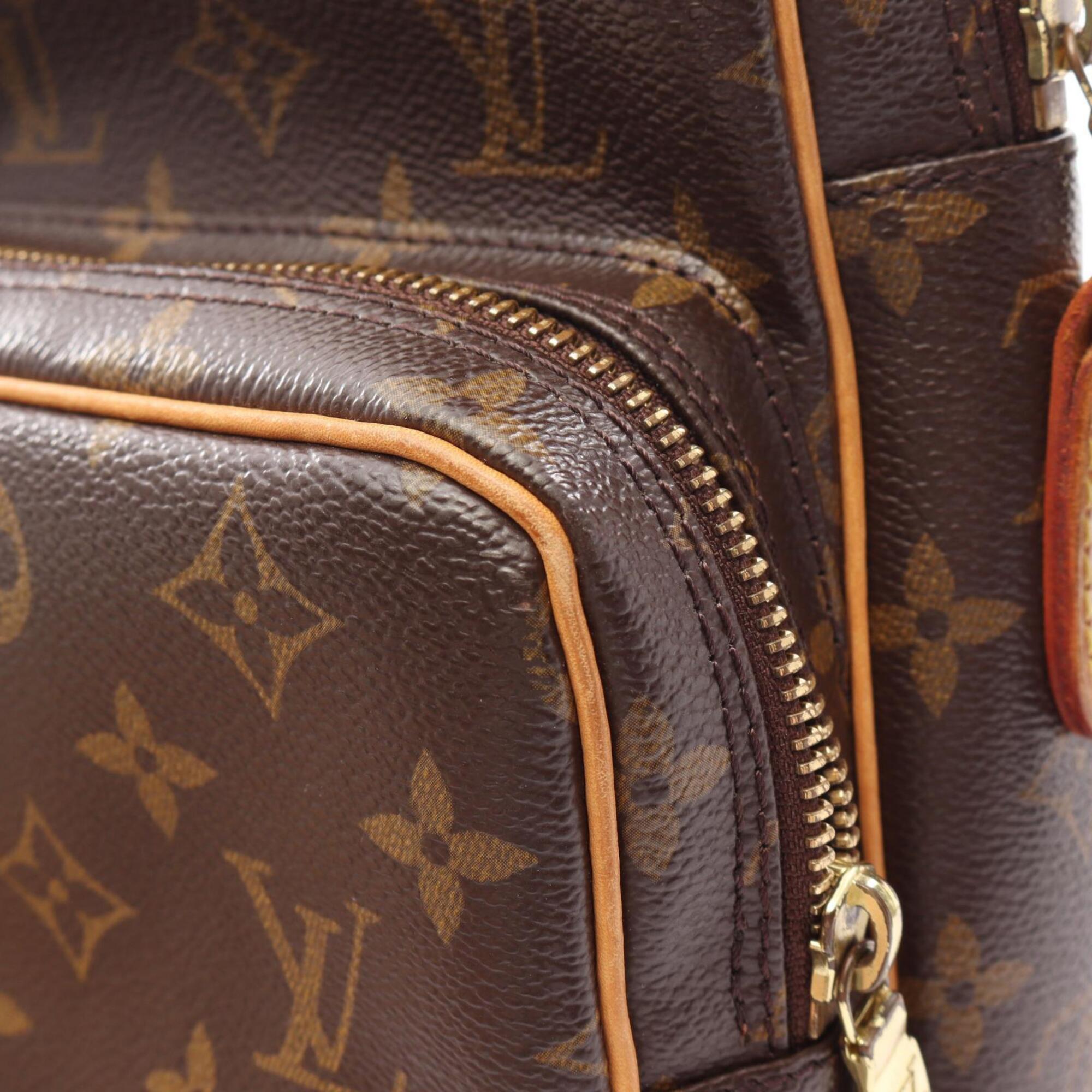 Louis Vuitton Brown Coated Canvas Pvc Monogram Leather Handbag Shoulder Bag (Pre-Owned)