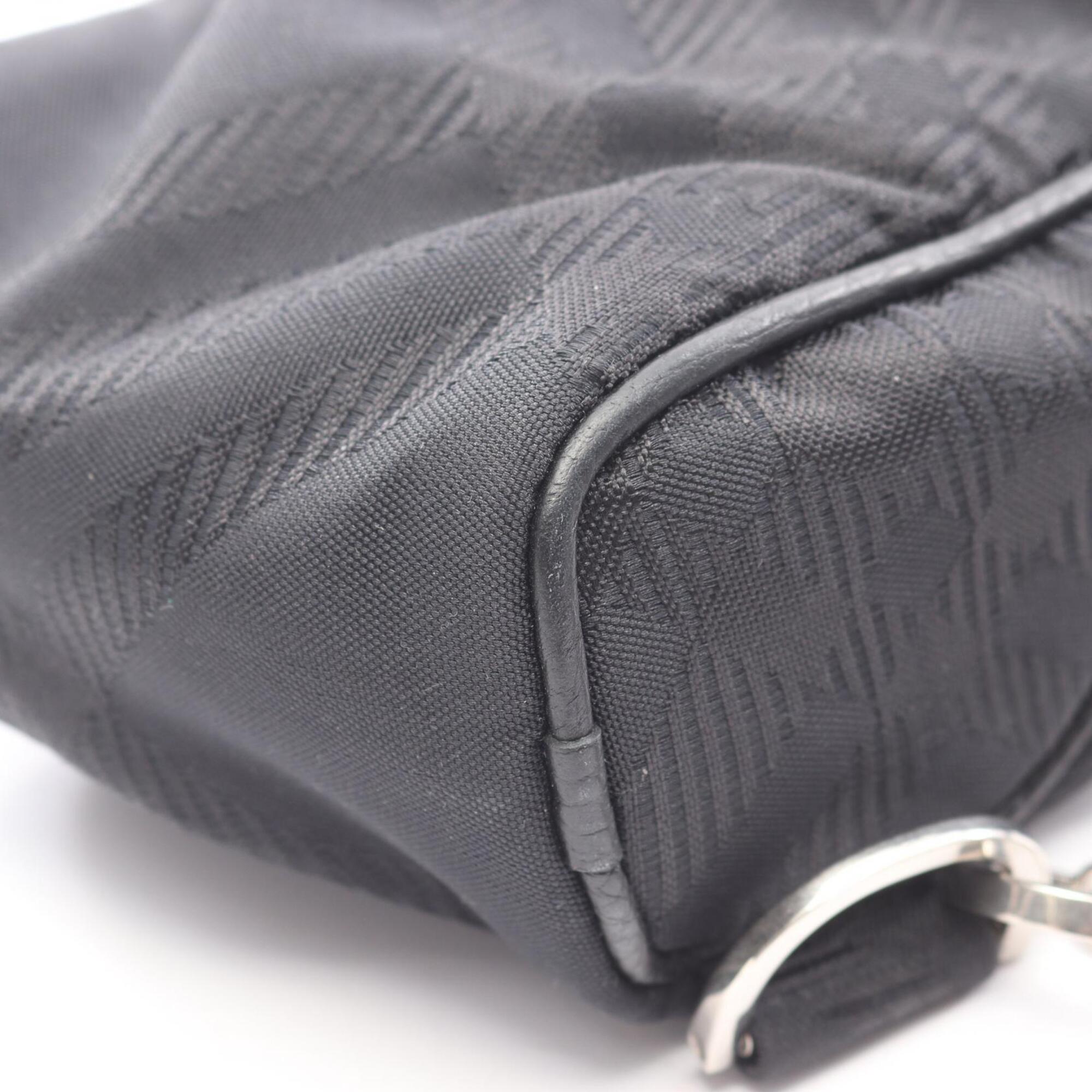 Burberry Black Nylon Fanny Pack Handbag (Pre-Owned)
