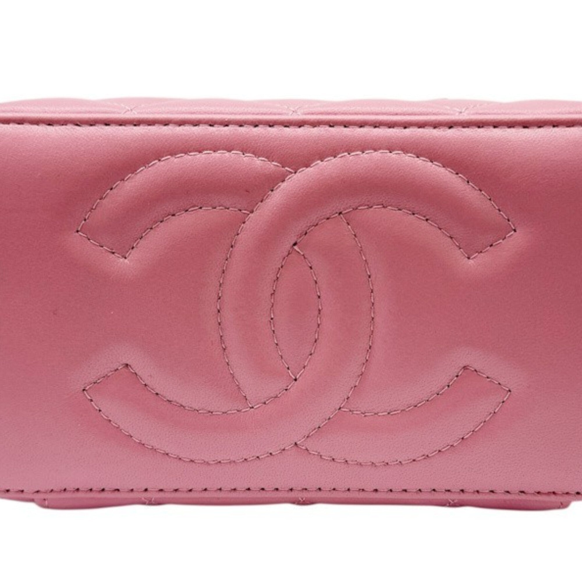 Chanel Pink Leather Handbag Shoulder Bag (Pre-Owned)