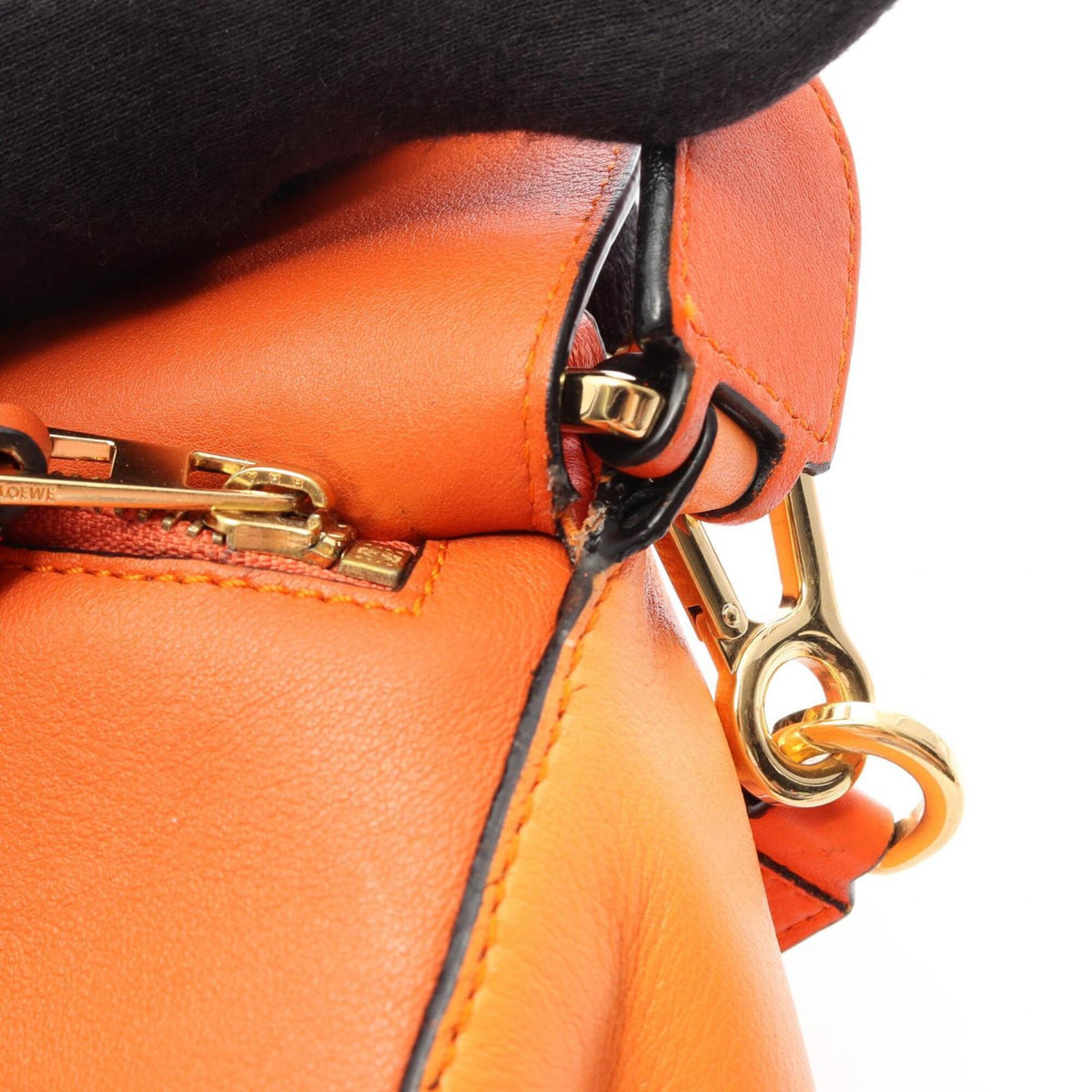 Loewe Orange Leather Handbag (Pre-Owned)