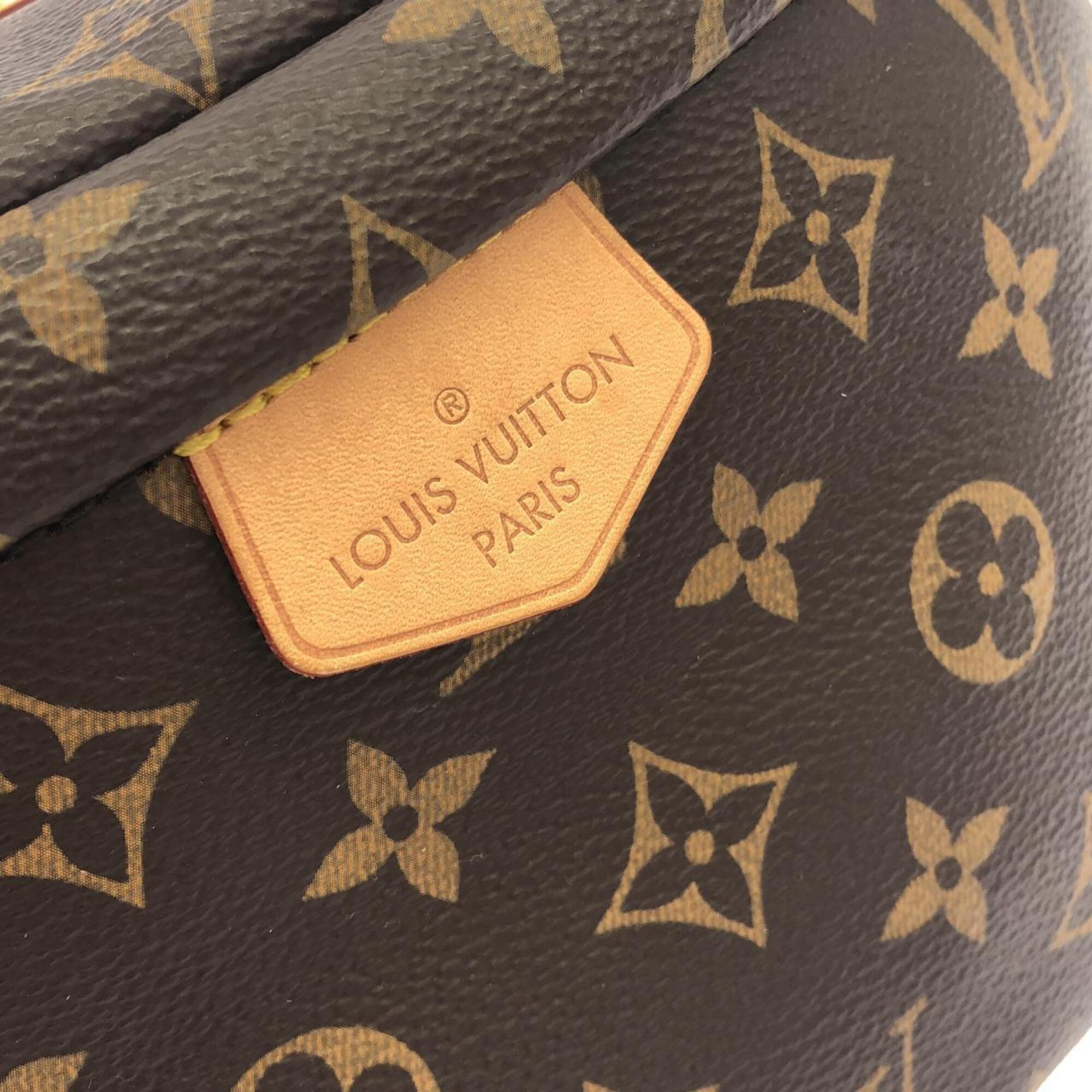Louis Vuitton Marron Coated Canvas Shoulder Bag (Pre-Owned)
