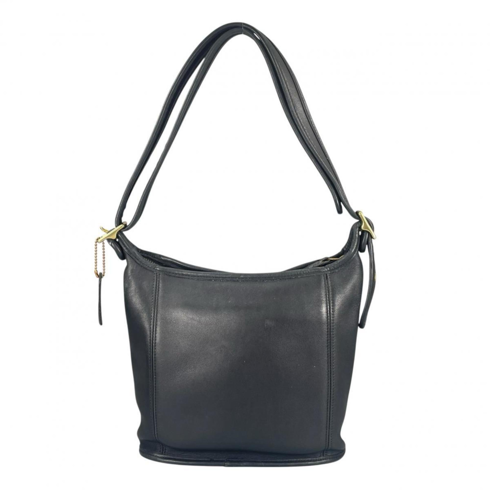 Coach Black Leather Handbag Shoulder Bag (Pre-Owned)