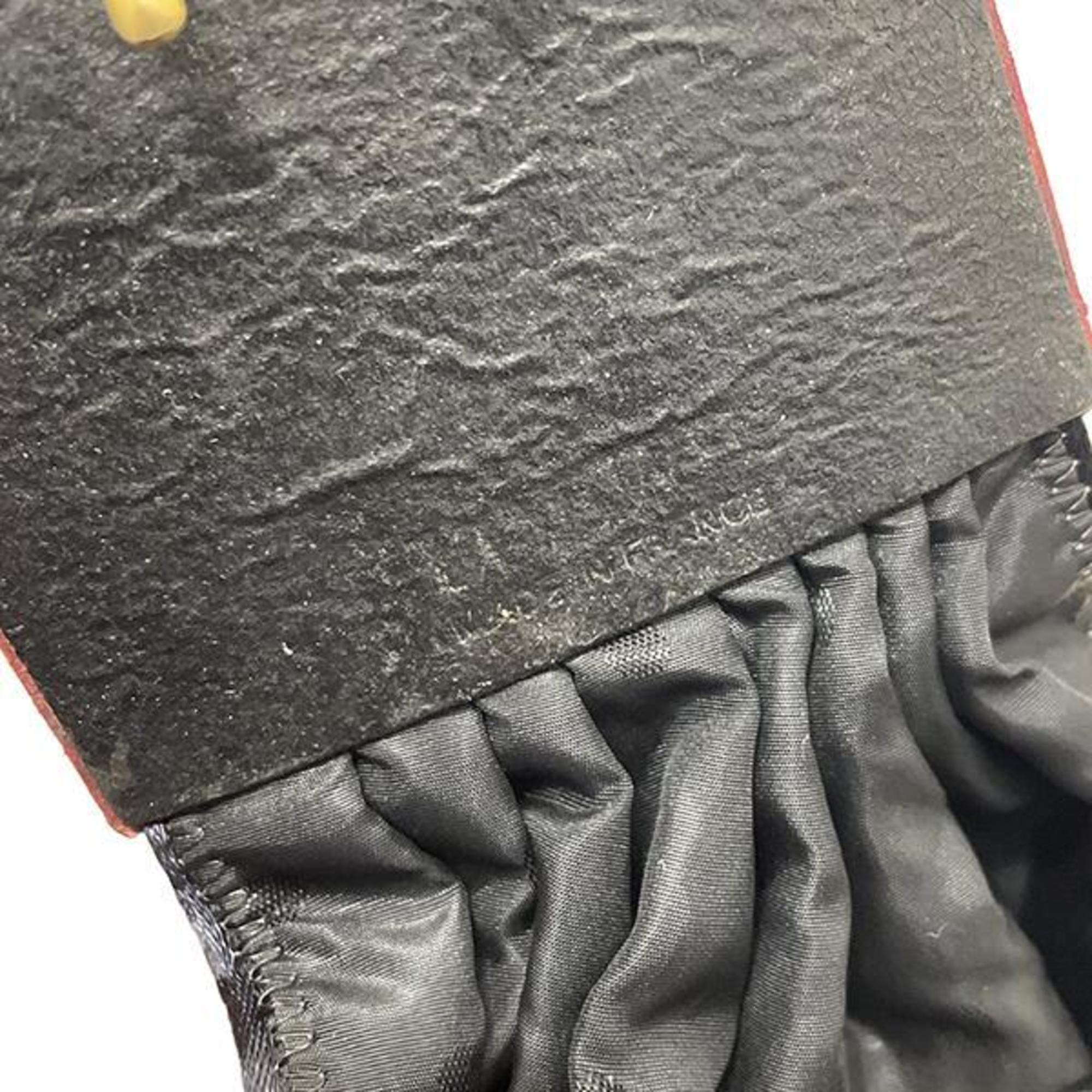 Loewe Red Color Dress Belt (Pre-Owned)