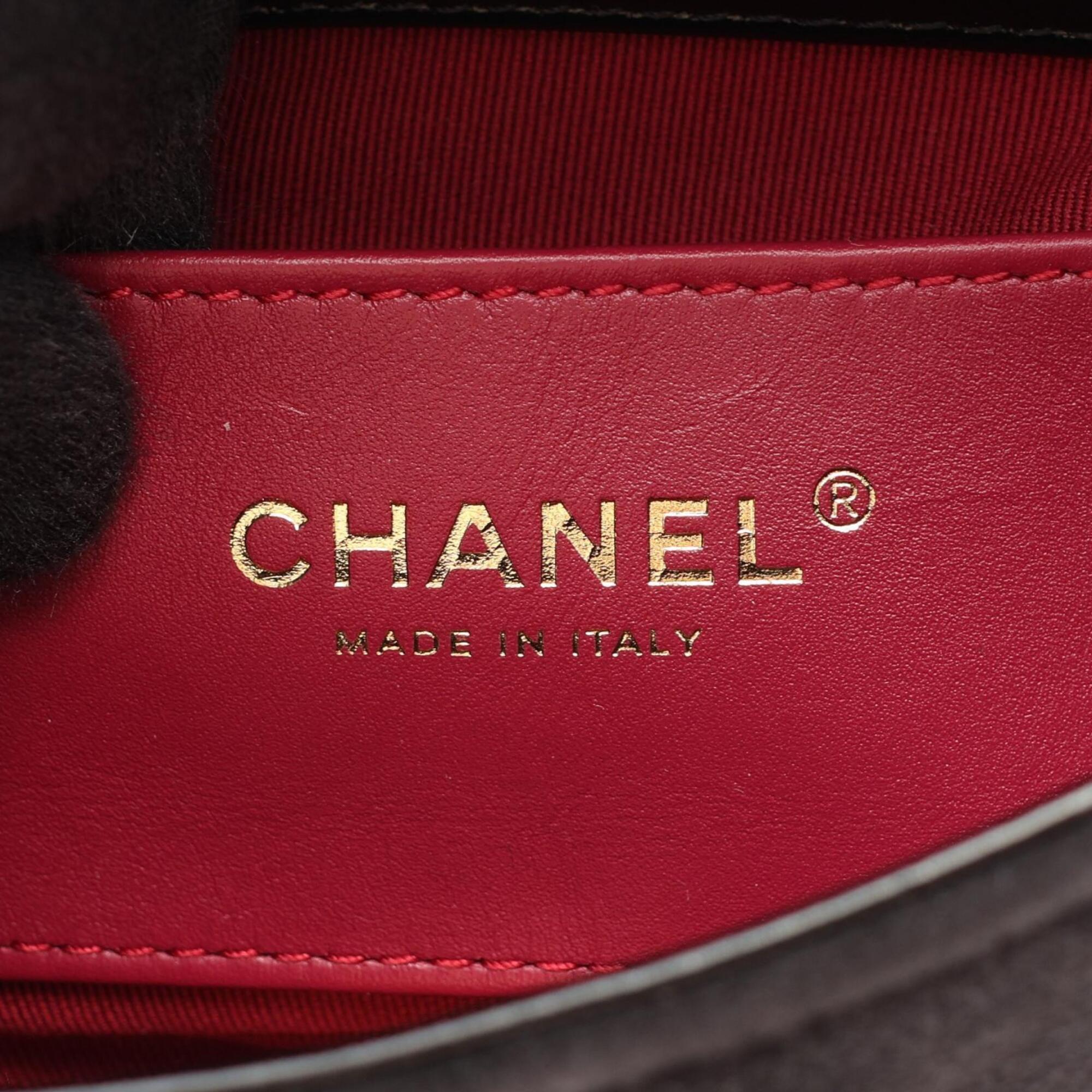 Chanel Black Leather Suede Handbag Shoulder Bag (Pre-Owned)