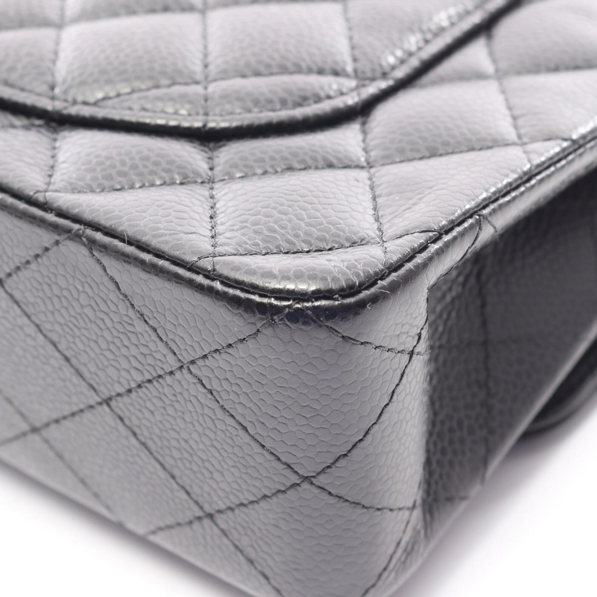 Chanel Black Leather Handbag Shoulder Bag (Pre-Owned)