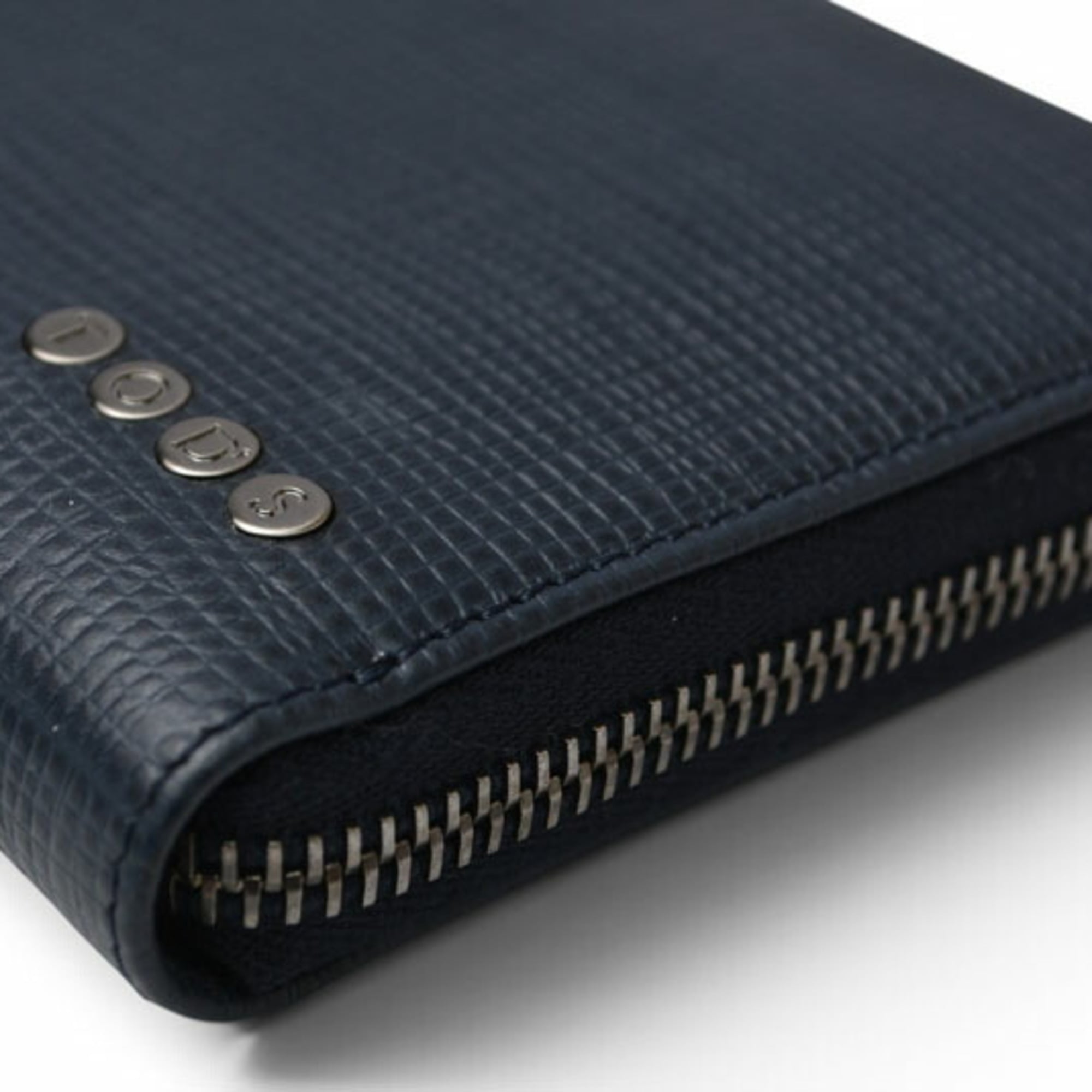 Tod's Navy Leather Long Wallet (Bi-Fold) (Pre-Owned)