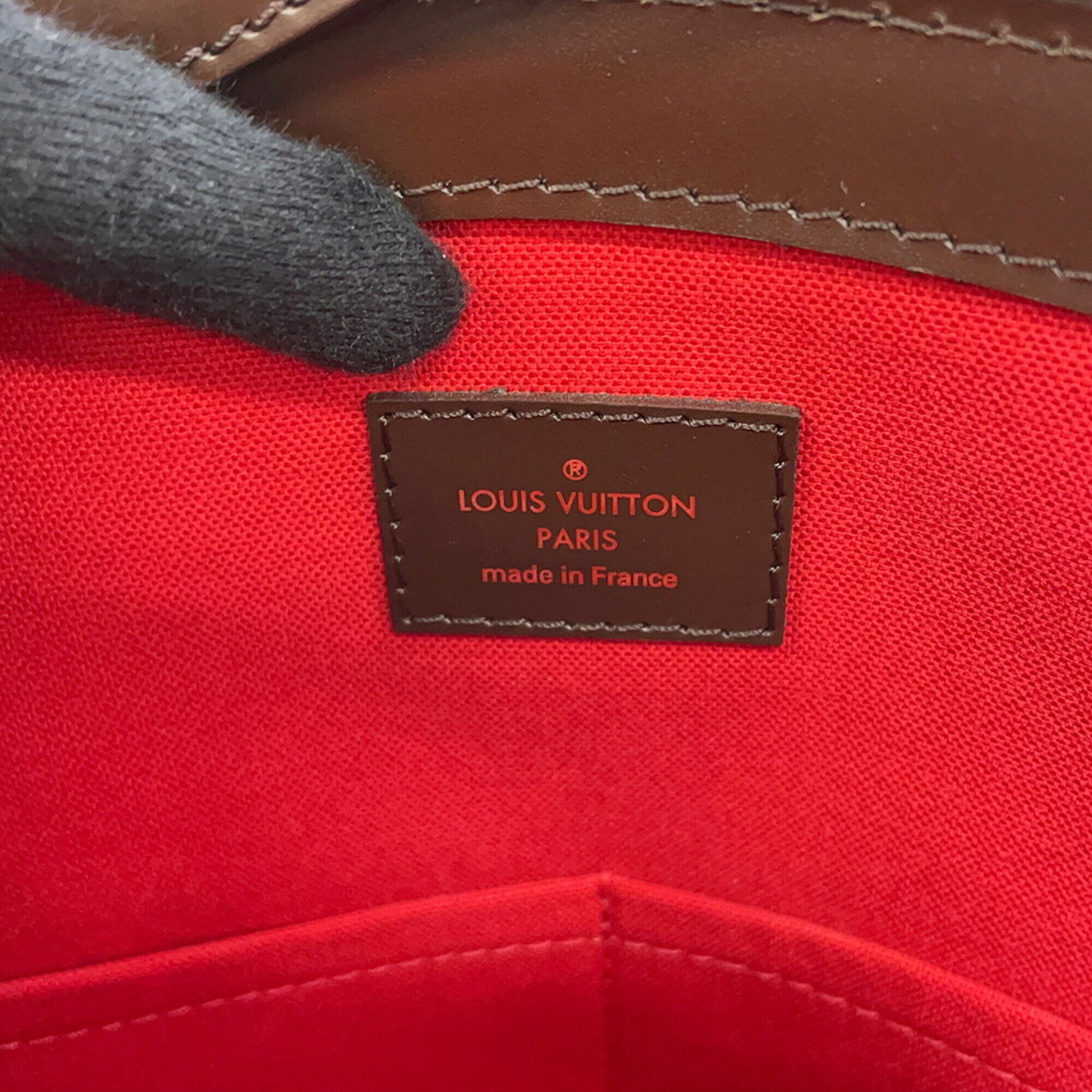 Louis Vuitton Ebene Red Color Damier Canvas Shoulder Bag (Pre-Owned)
