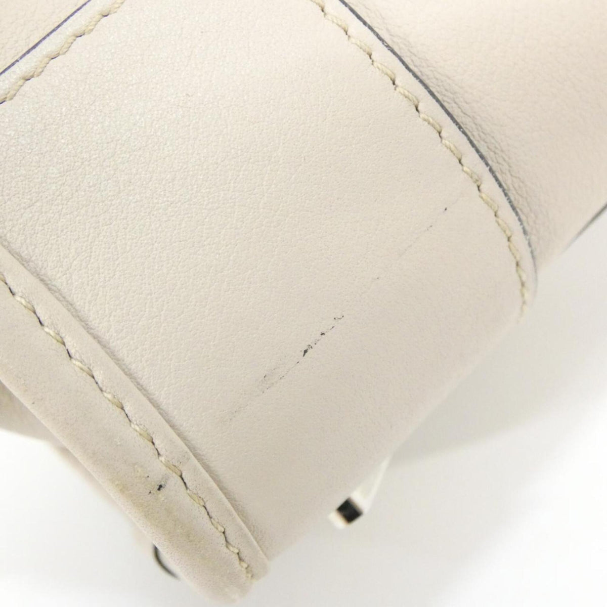 Loewe Amazona Light Beige Leather Handbag (Pre-Owned)