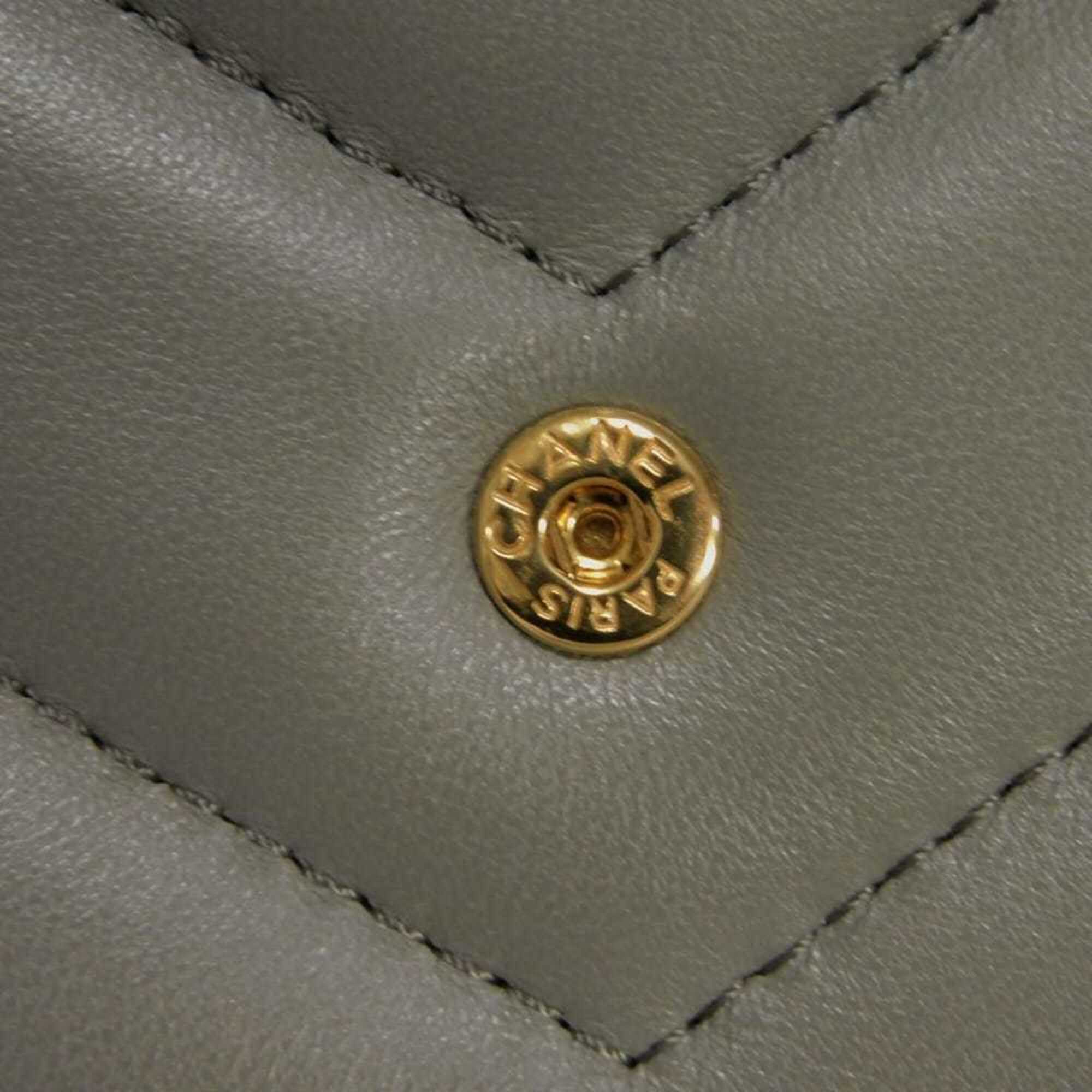 Chanel Gray Leather Wallet (Bi-Fold) (Pre-Owned)