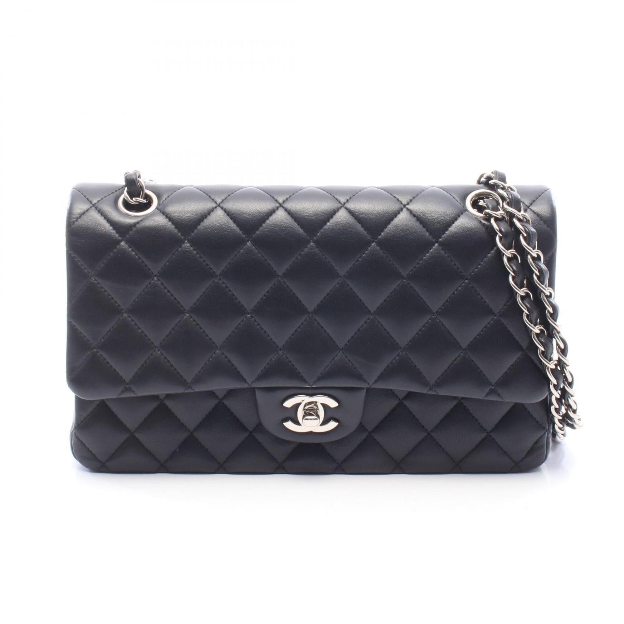 Chanel Black Leather Handbag Shoulder Bag (Pre-Owned)