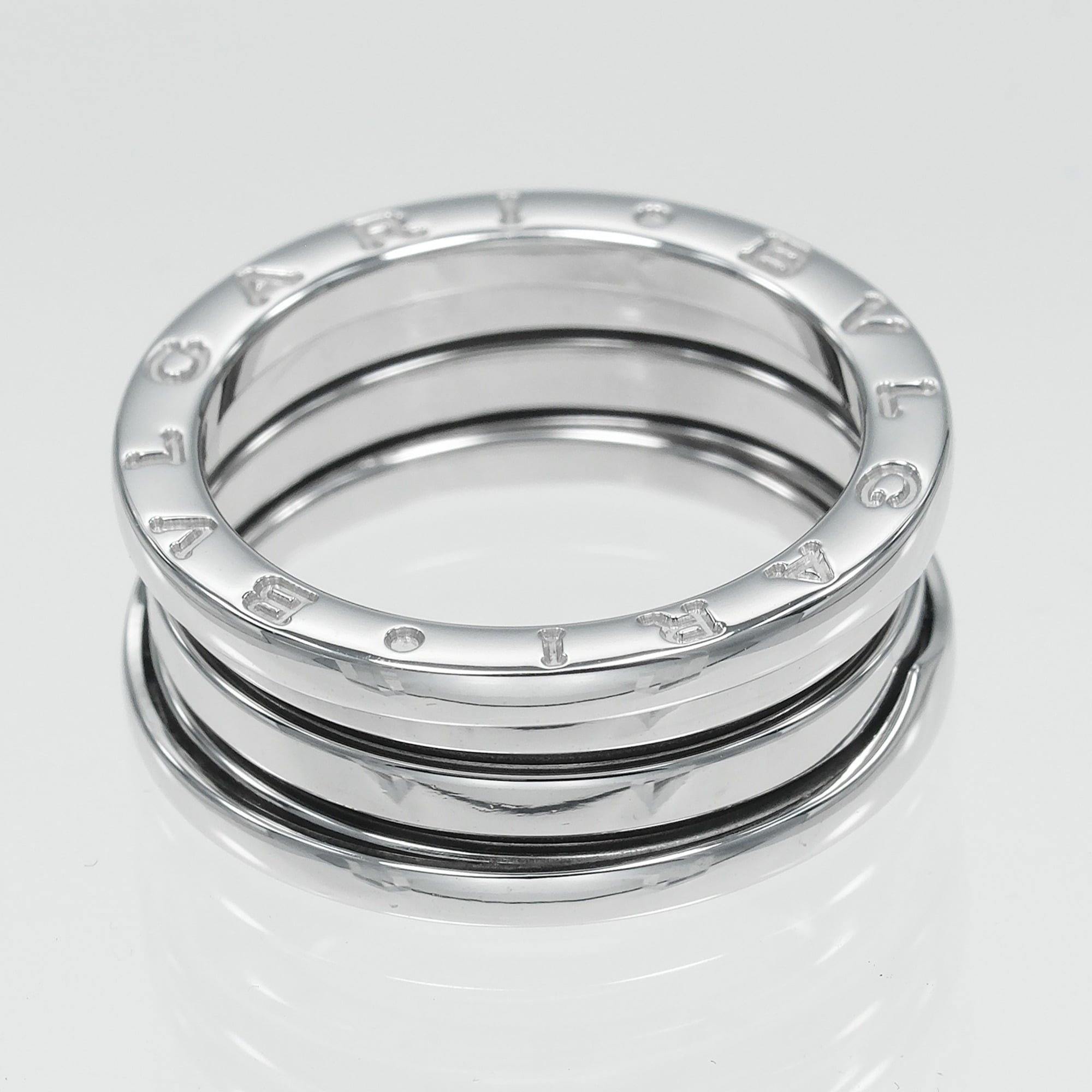 Bvlgari White Gold (18K) Band Ring (Pre-Owned)