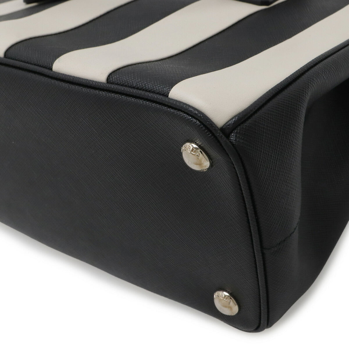 Prada Black Nero Talco White Leather Handbag Shoulder Bag (Pre-Owned)
