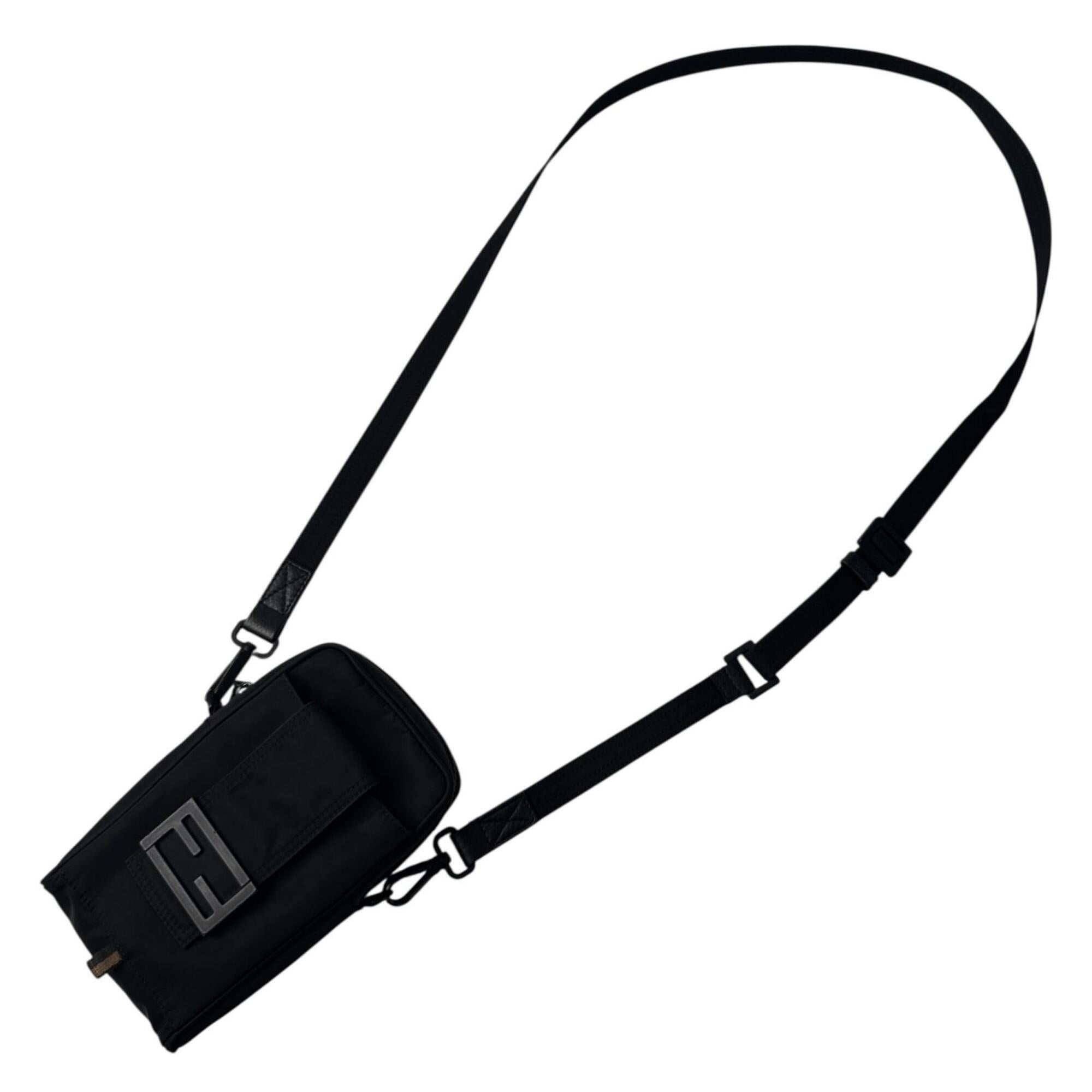 Fendi Black Nylon Leather Pouch Shoulder Bag (Pre-Owned)