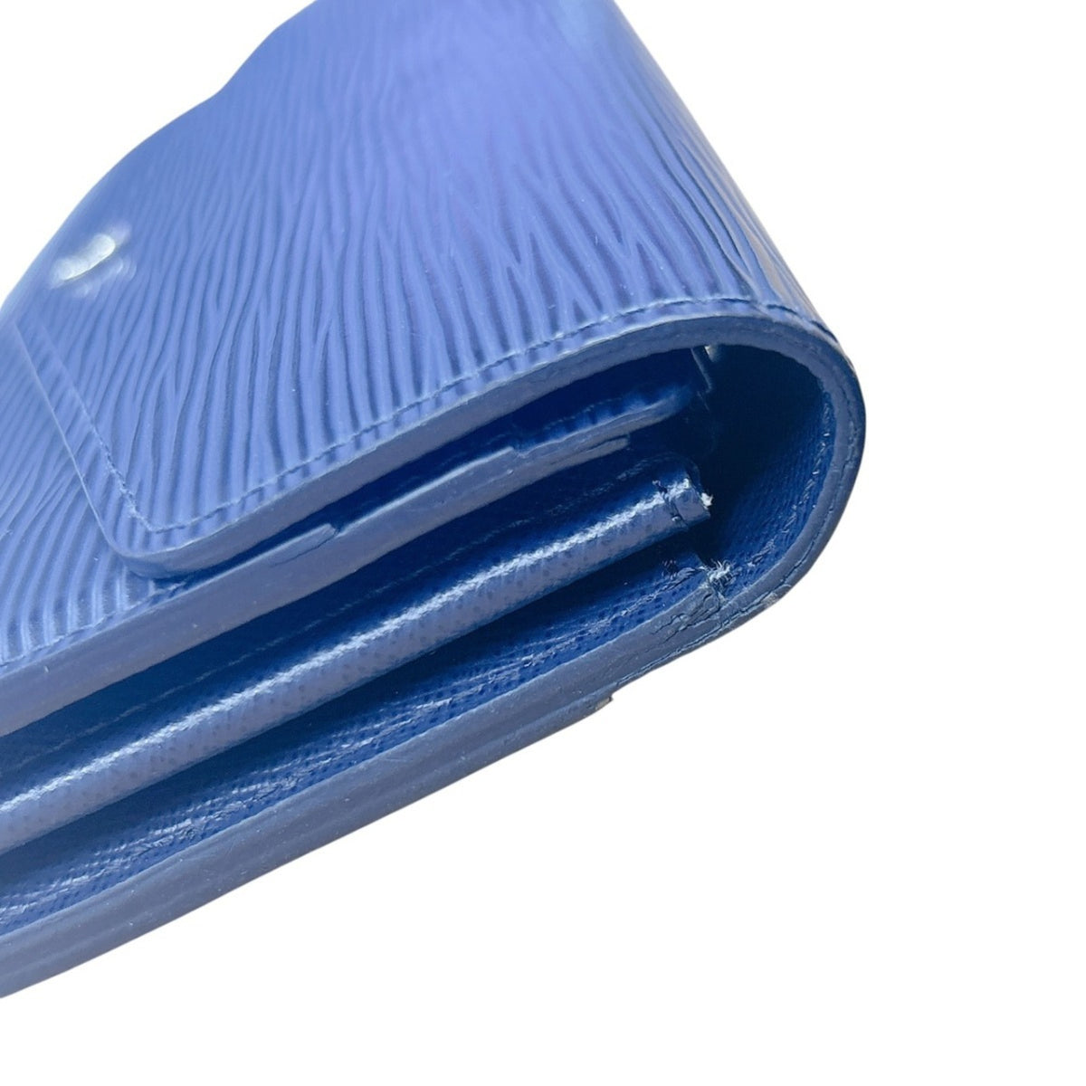 Louis Vuitton Blue Epi Leather Long Wallet (Bi-Fold) (Pre-Owned)