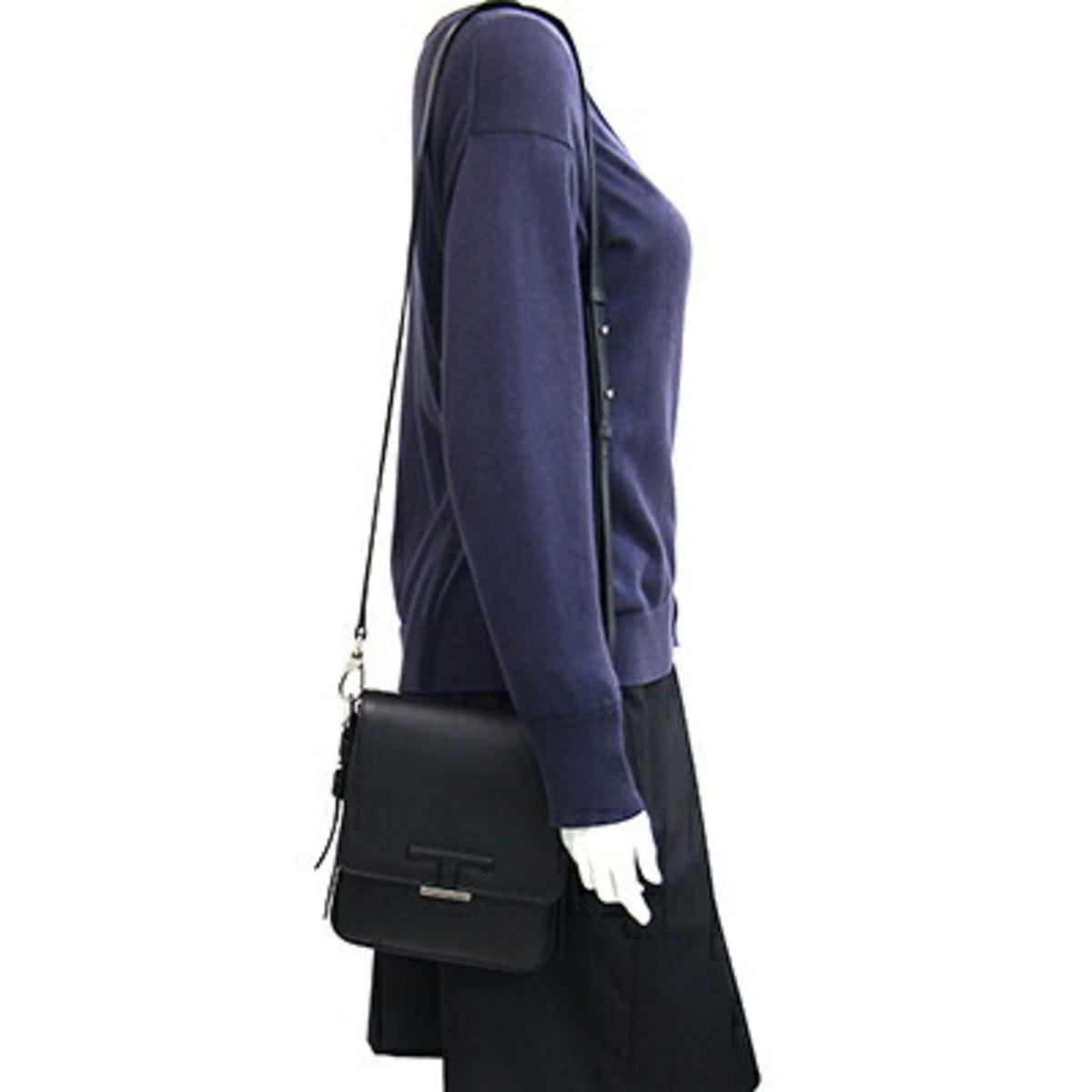 Tod's Black Leather Pochette Shoulder Bag (Pre-Owned)