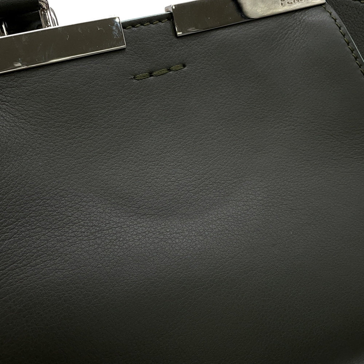 Fendi Khaki Leather Handbag (Pre-Owned)